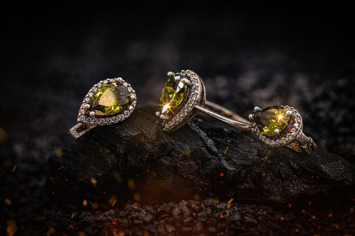 Romantic Jewelry For Valentine's Day