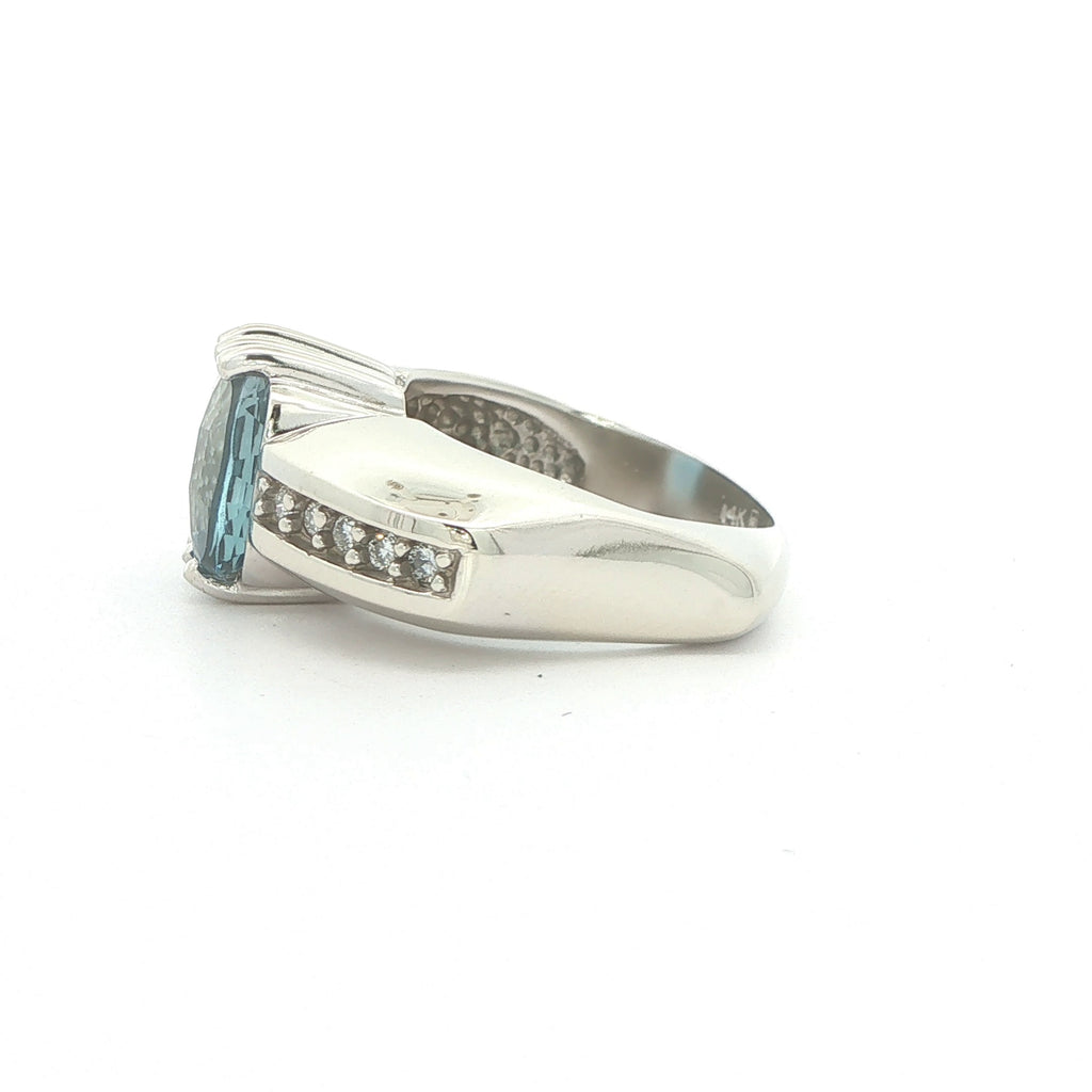 Vintage Estate 14K White Gold Natural London Blue Topaz Ring – Size 8