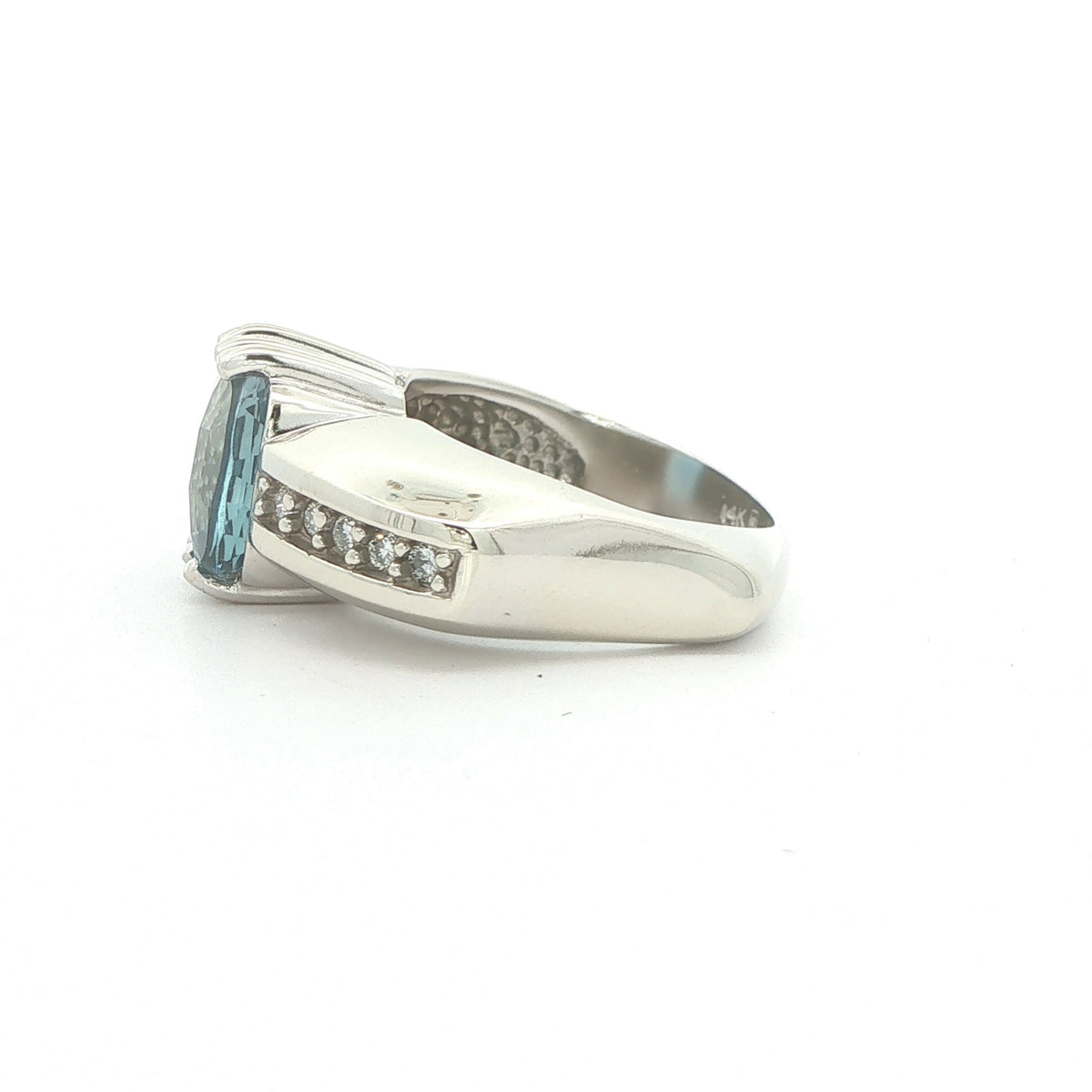 Vintage Estate 14K White Gold Natural London Blue Topaz Ring – Size 8