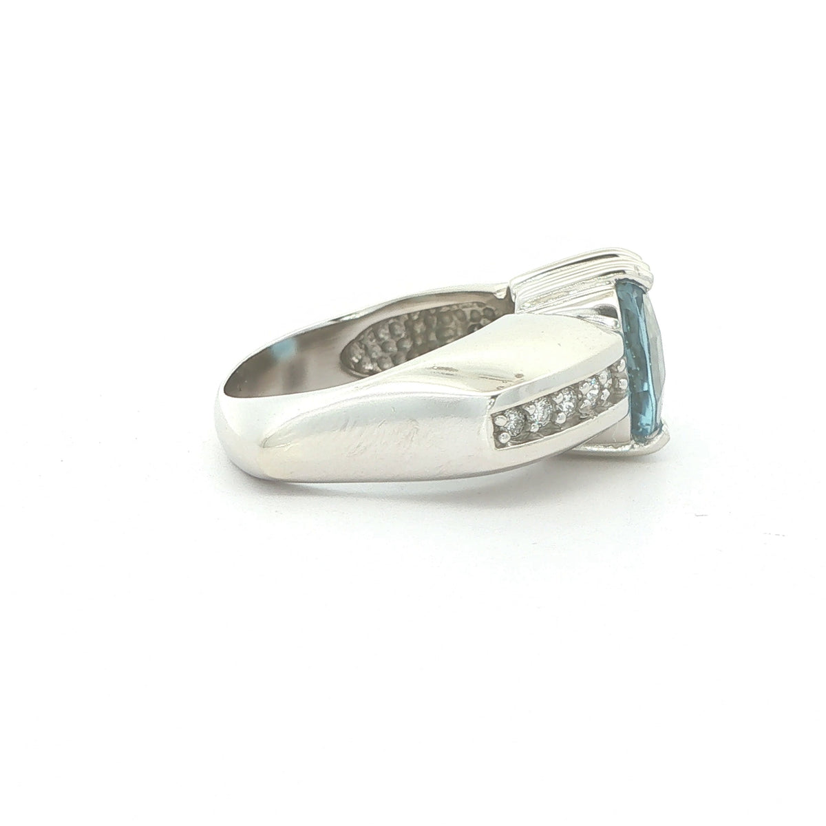 Vintage Estate 14K White Gold Natural London Blue Topaz Ring – Size 8