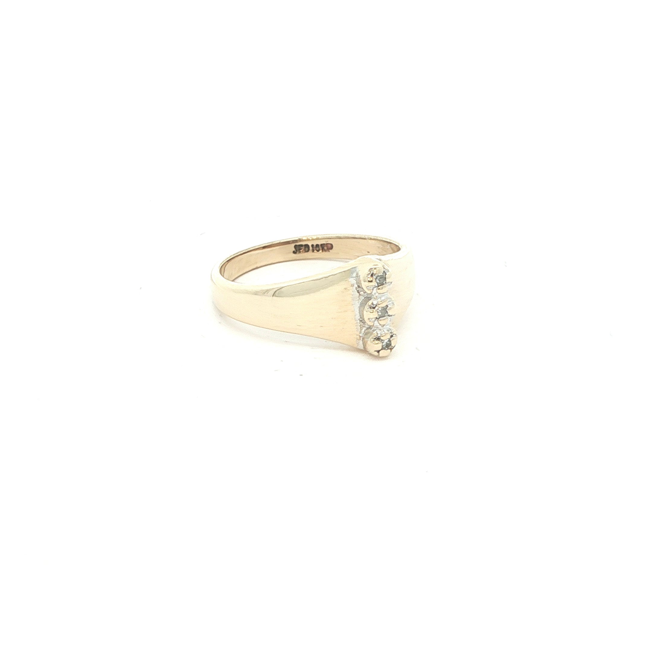 Estate 1990s 10K Yellow Gold Three Diamond Accent Ring – Size 3.5