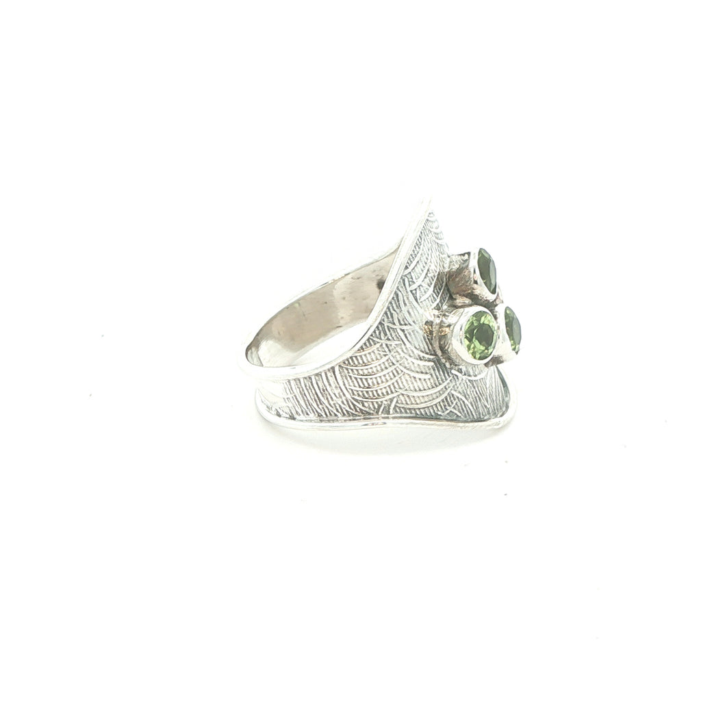 Estate Vintage Sterling Silver Peridot Cluster Ring Size 8