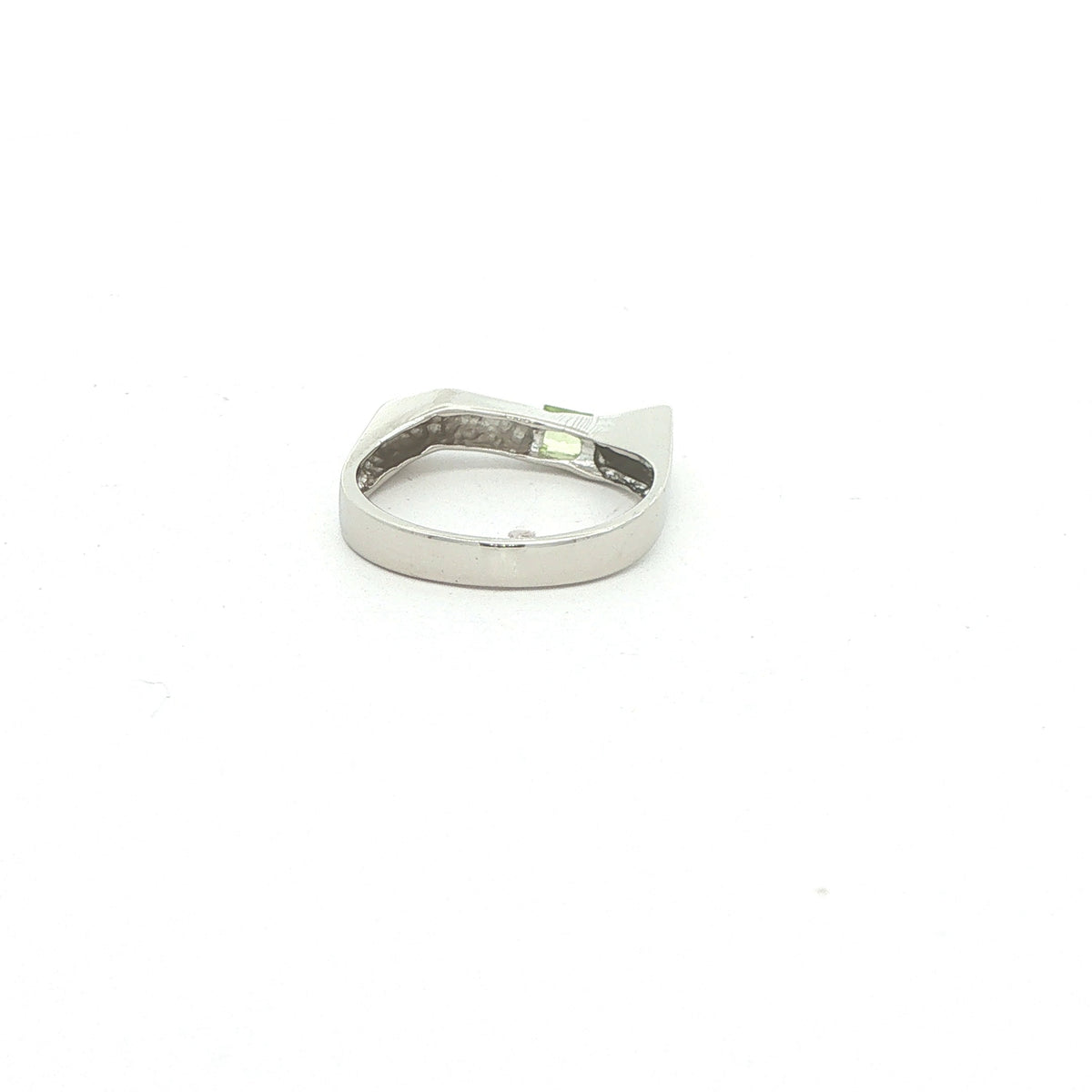 Estate Sterling Silver Geometric Peridot Ring – SZ 6