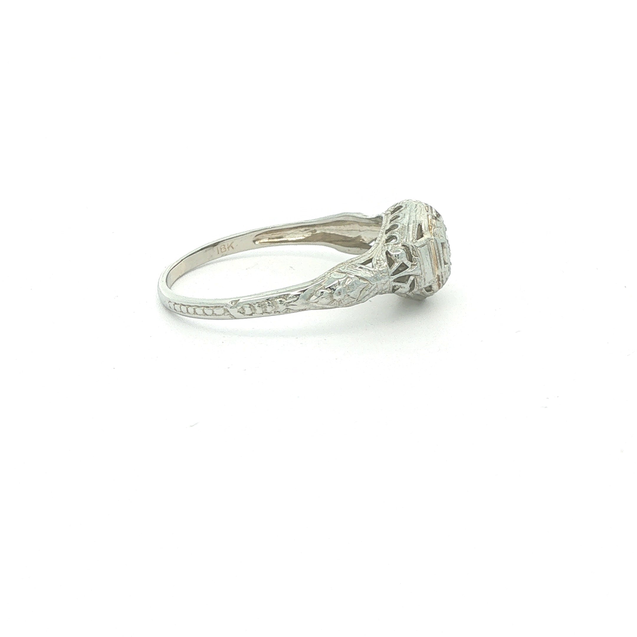 Estate Vintage Circa 1925 18K White Gold Old Mine Cut Diamond Filigree Ring 0.10 CTW Size 7