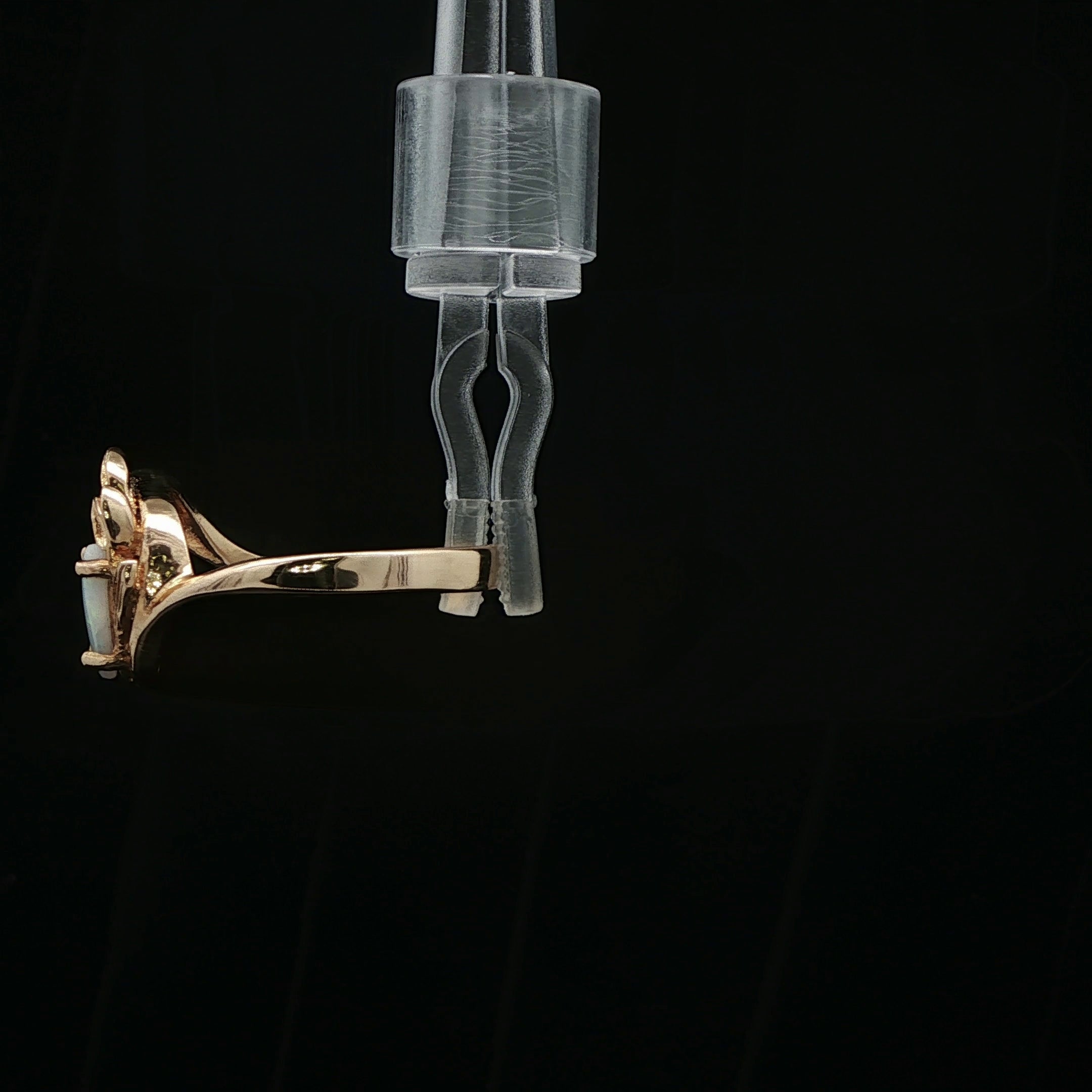 Elegant Nature Inspired 14k Gold Ring with Opal and diamond