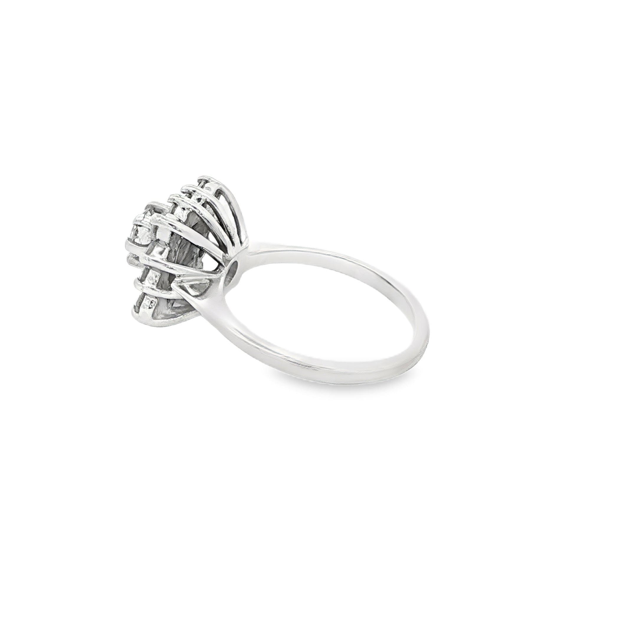 14k White Gold Diamond Cluster Ring