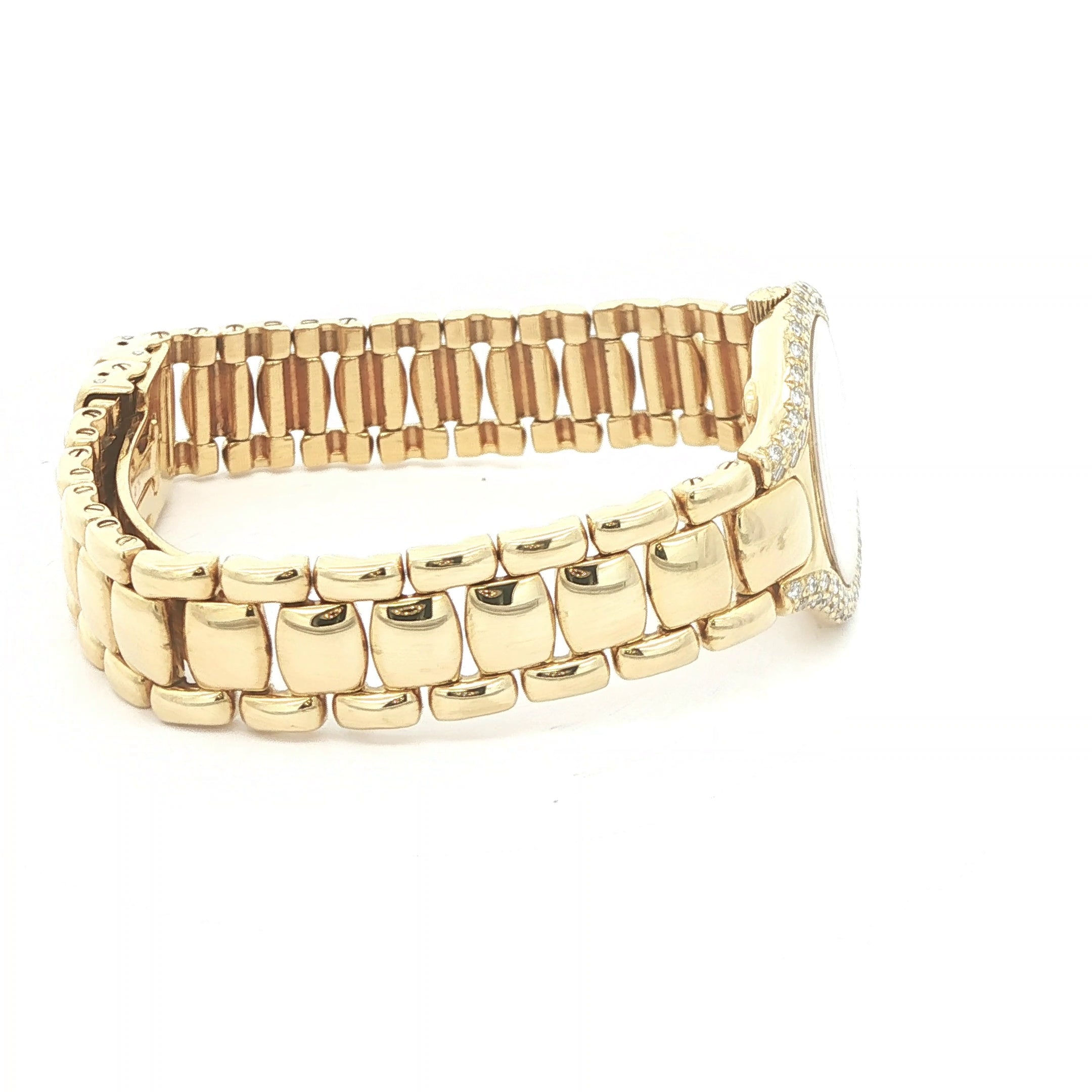 Estate Vintage Ebel Beluga 18K Yellow Gold Diamond Mother of Pearl Dial Watch Circa 1990s