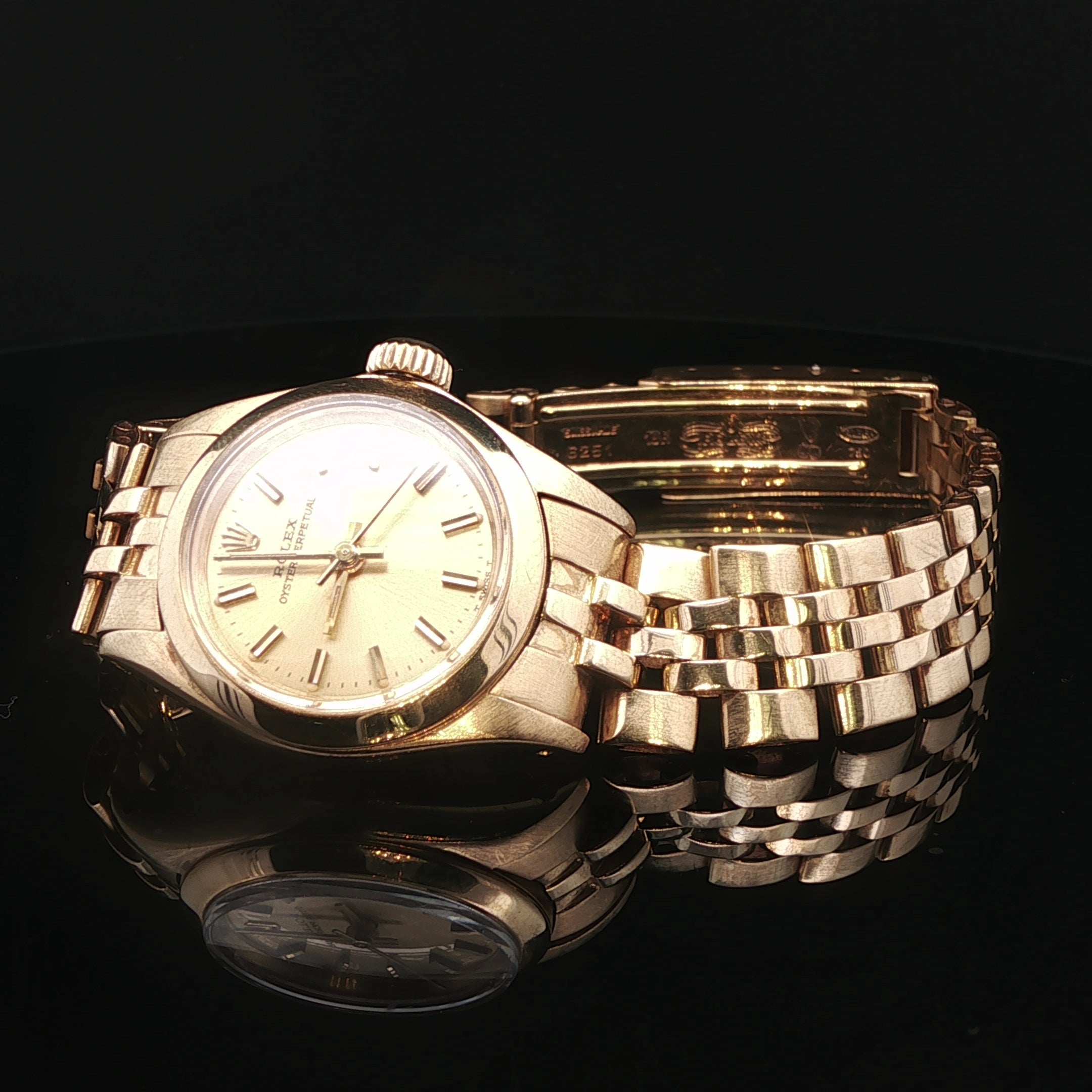 Ladies 18K 1980s Rolex Watch