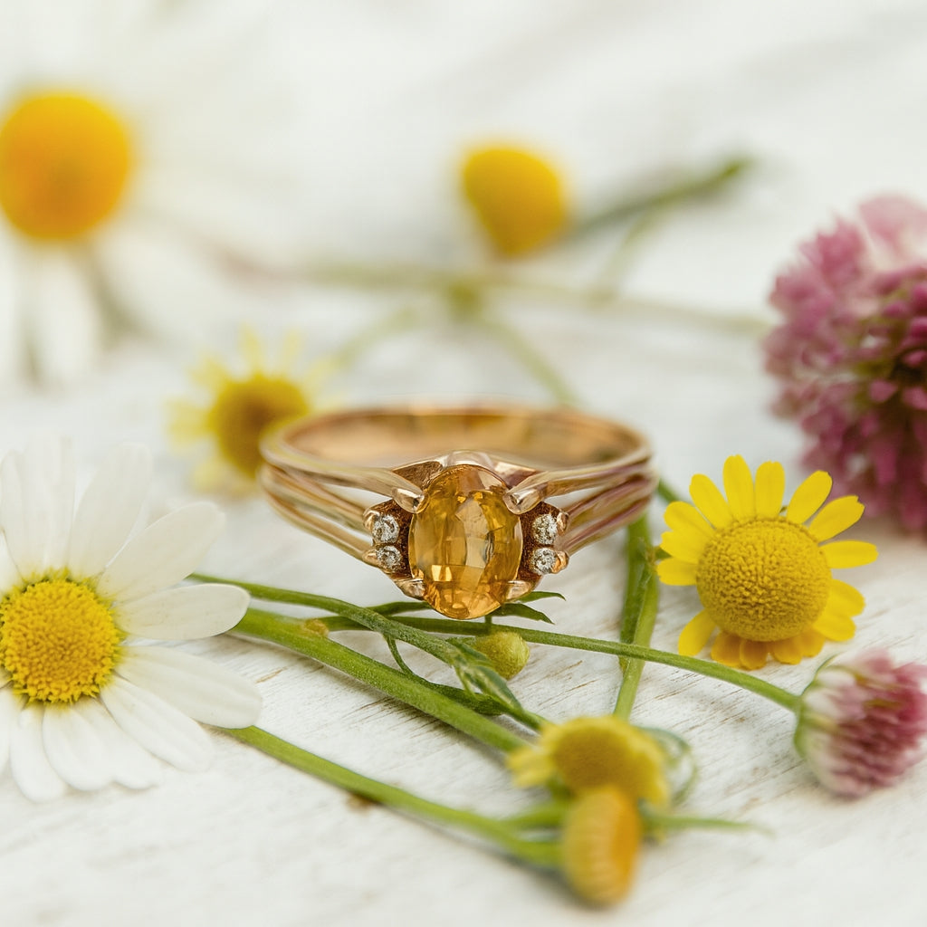 14k Yellow Gold Oval Citrine Ring With Diamond Accents