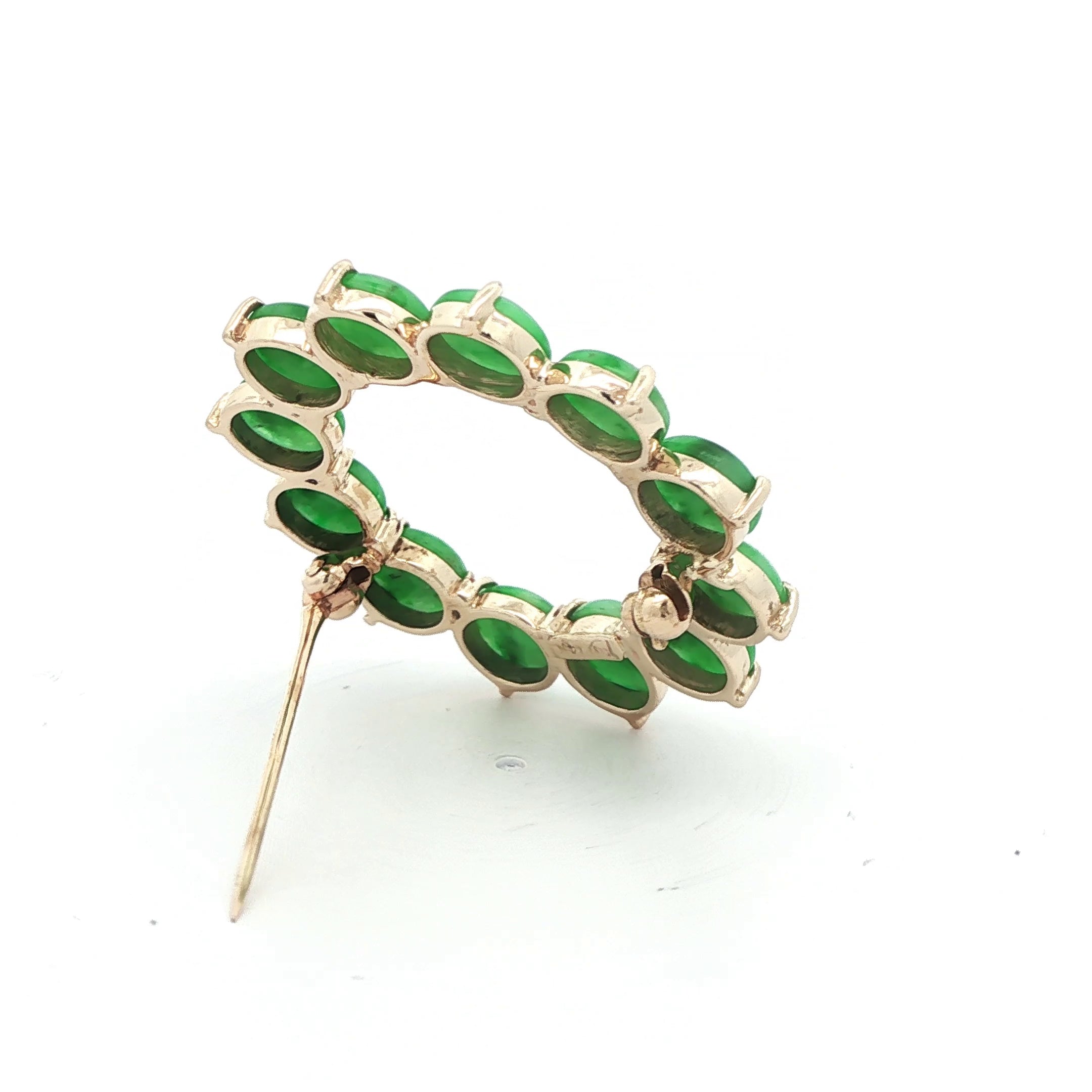 14k Jade Circular Brooche