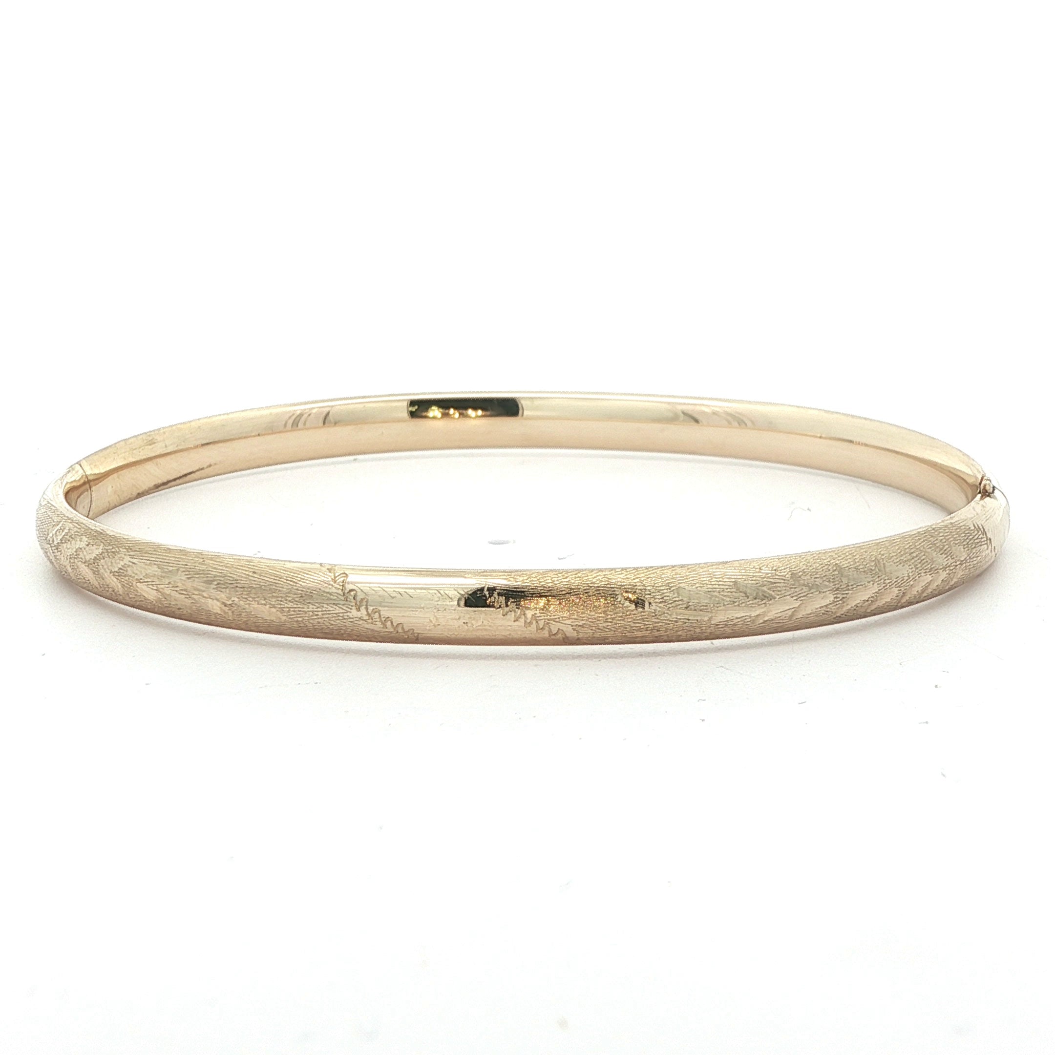 14k Yellow Gold 1970s Leaf Engraved Bangle