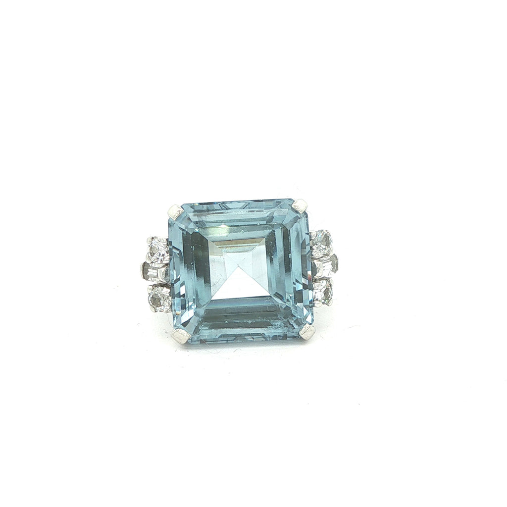 Vintage Estate Natural Aquamarine Diamond Ring – 14K White Gold – Approx. 10 Carats