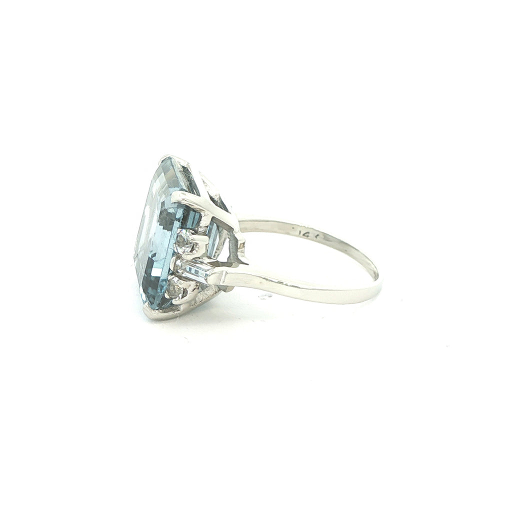 Vintage Estate Natural Aquamarine Diamond Ring – 14K White Gold – Approx. 10 Carats