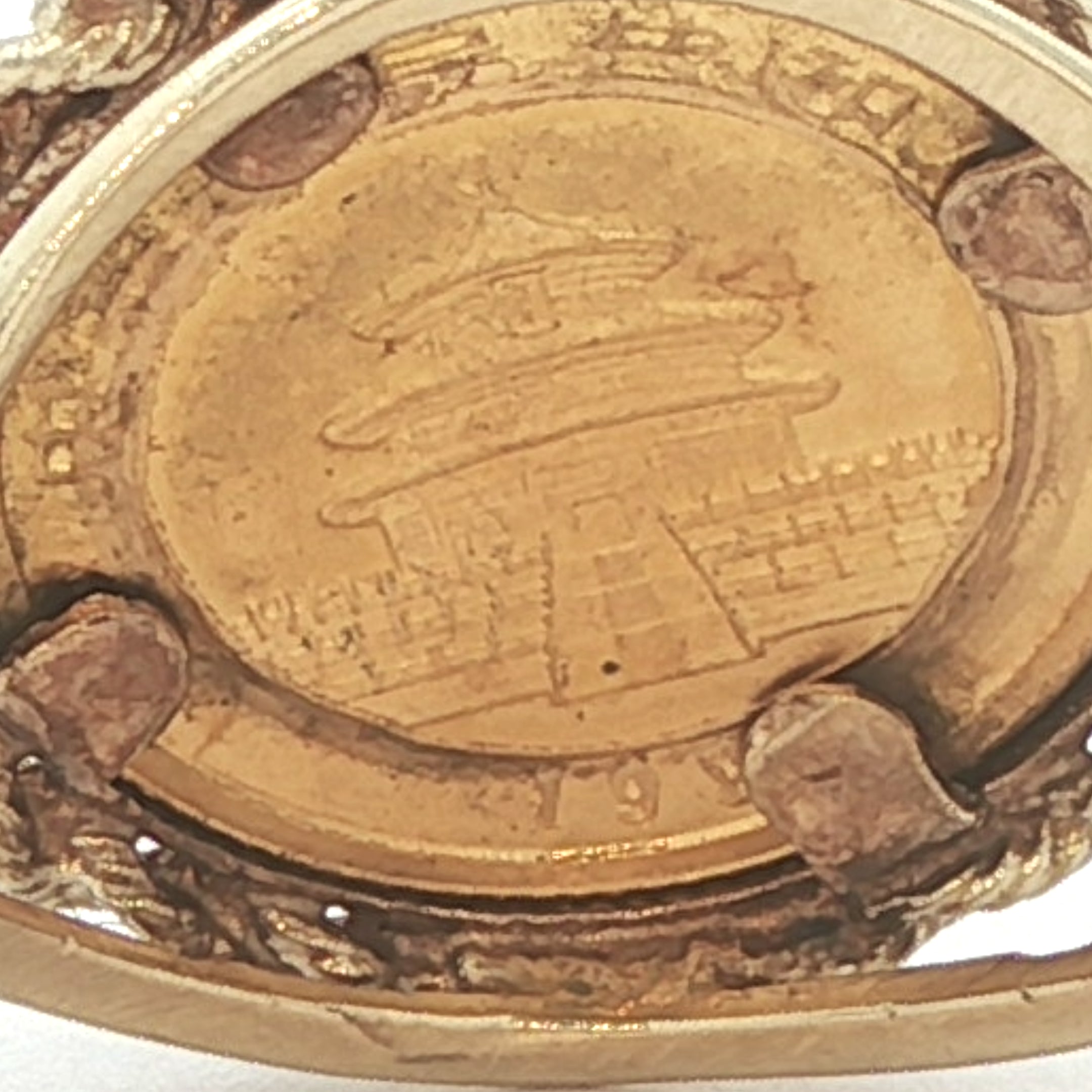 Estate Yellow Gold Chinese Panda 22K Gold Coin Ring (1993s)