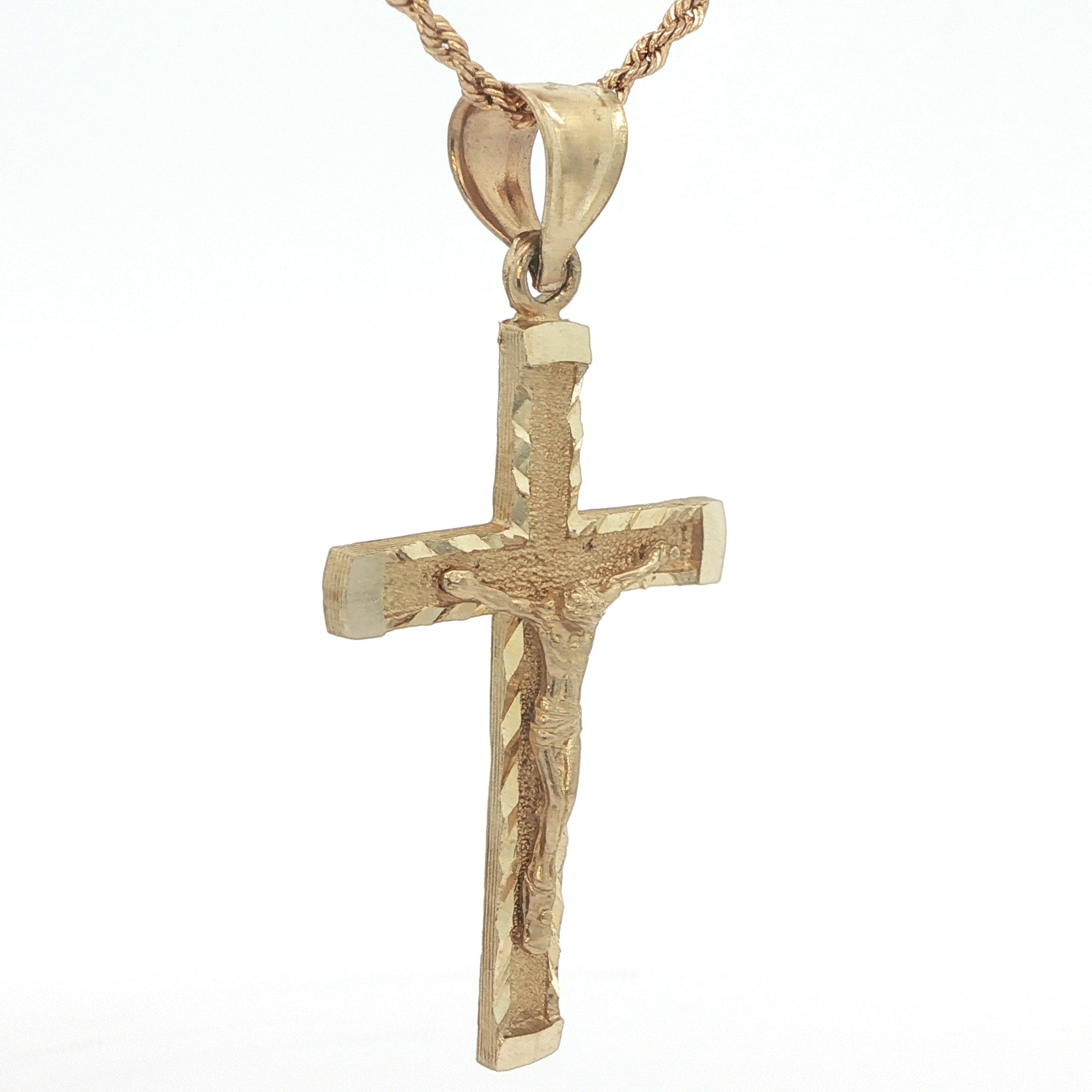 Estate 14K Yellow Gold Diamond-Cut Crucifix Pendant – Classic 1990s Era