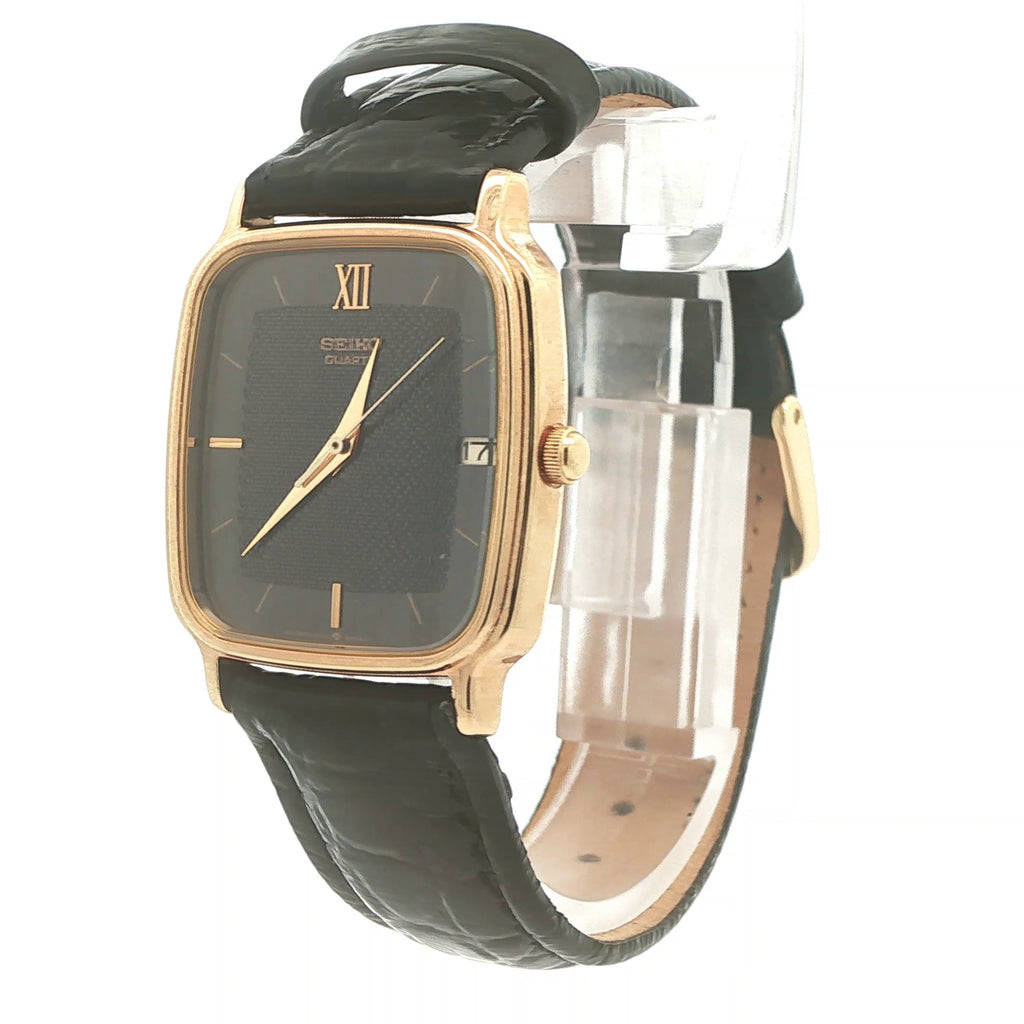 1986 Estate Seiko Quartz Gold Tone Rectangular Watch Black Dial Date 29mm x 34mm