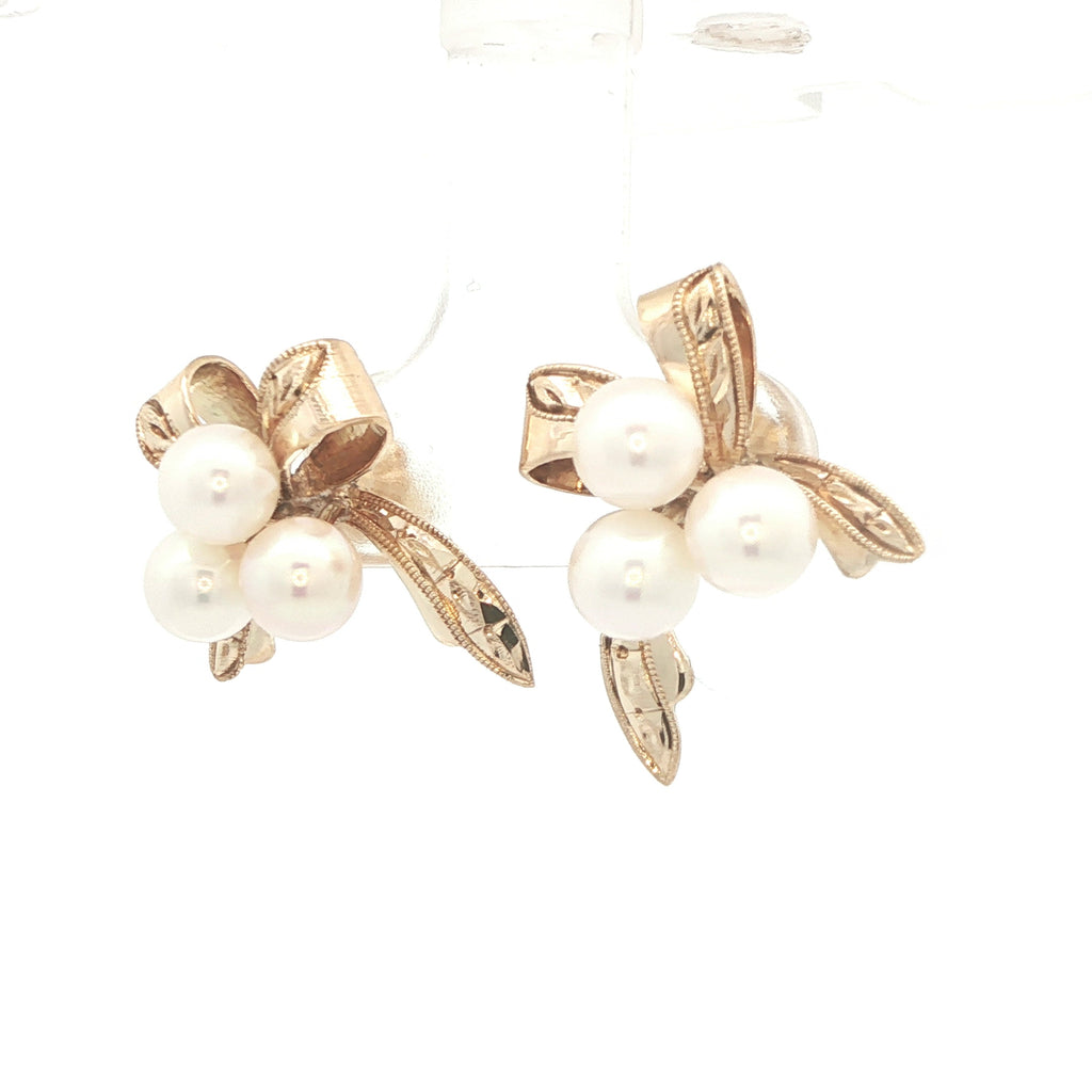 Estate Vintage 14K Yellow Gold Natural Cream-White Pearl Leaf Cluster Earrings Circa 1950s–1960s