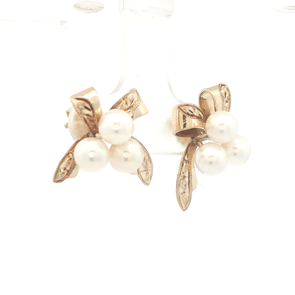 Estate Vintage 14K Yellow Gold Natural Cream-White Pearl Leaf Cluster Earrings Circa 1950s–1960s