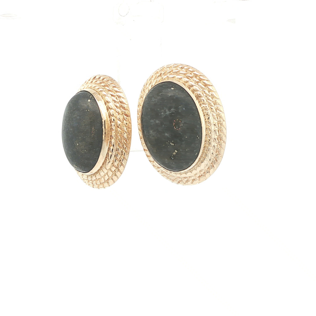 Estate Vintage 14K Yellow Gold Oval Lapis Lazuli Earrings Circa 1970s–1980s