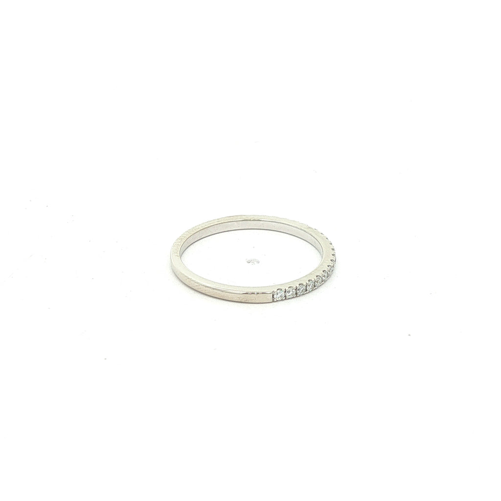 ESTATE 0.25 CTW Moissanite Half-Eternity Band in 18K White Gold - Size 7