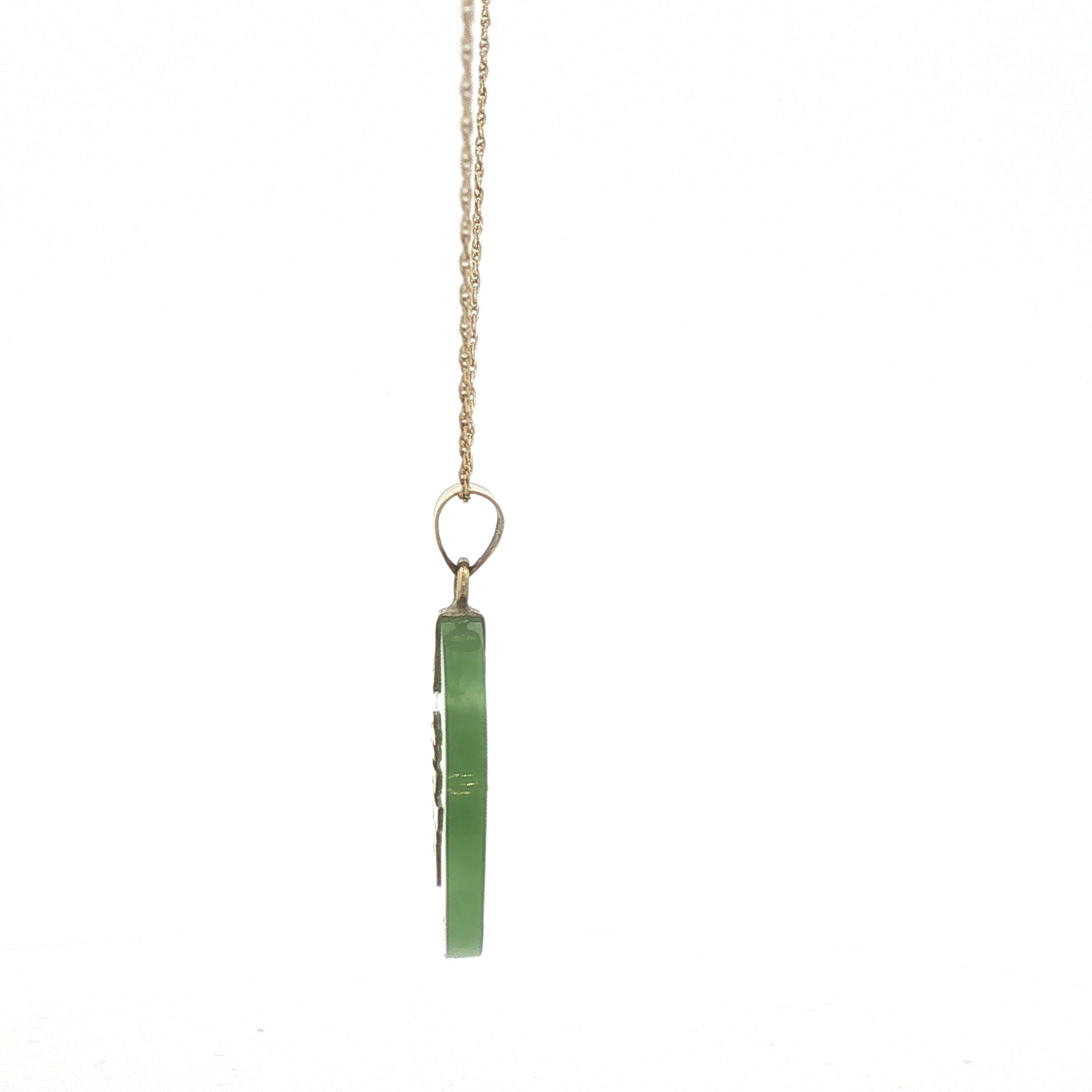 Estate 14K Yellow Gold Green Jade Shou Longevity Pendant Necklace 20 Inch