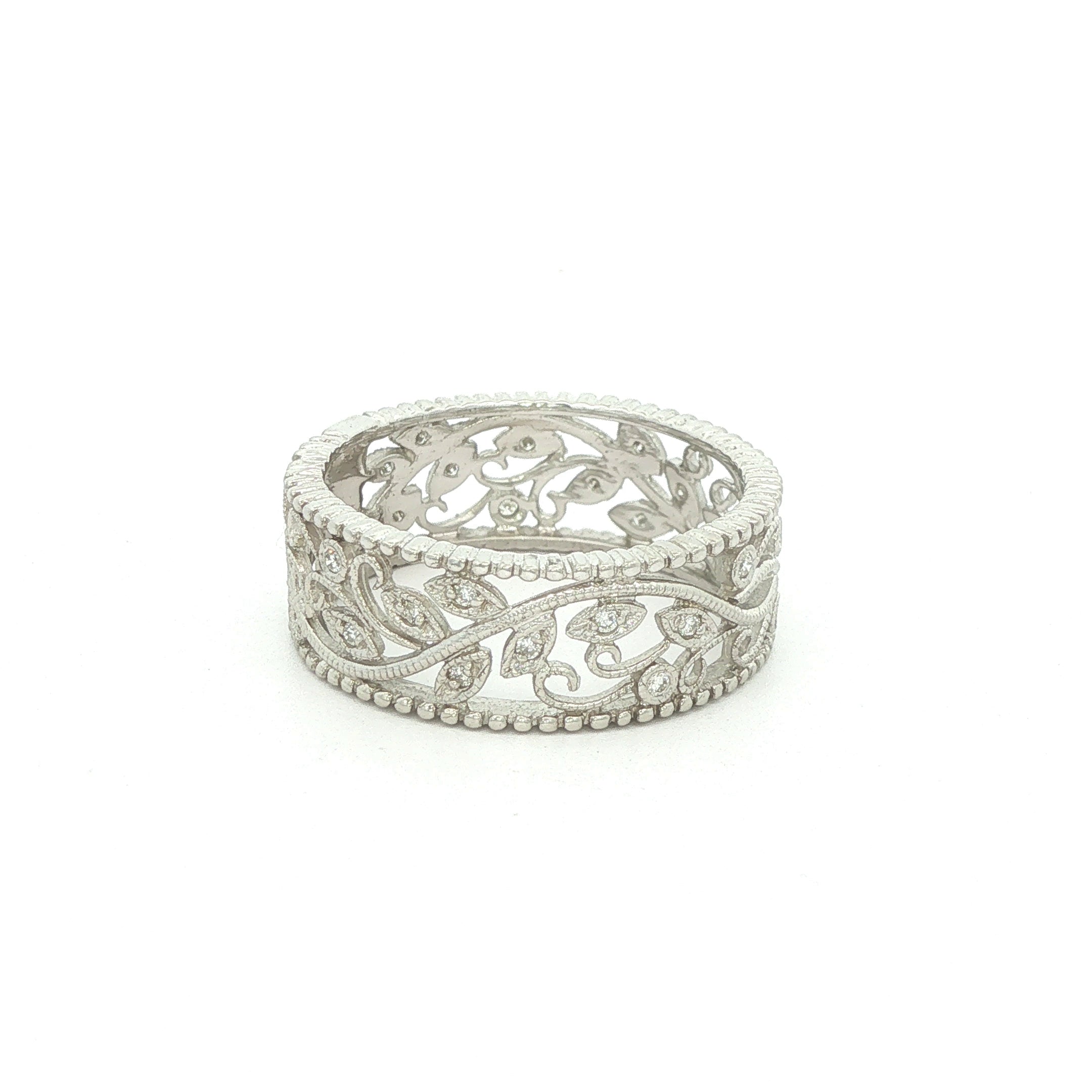 Estate 2000s Vintage Inspired 14K White Gold Openwork Diamond Band Ring 0.10 CTW Size 8.50