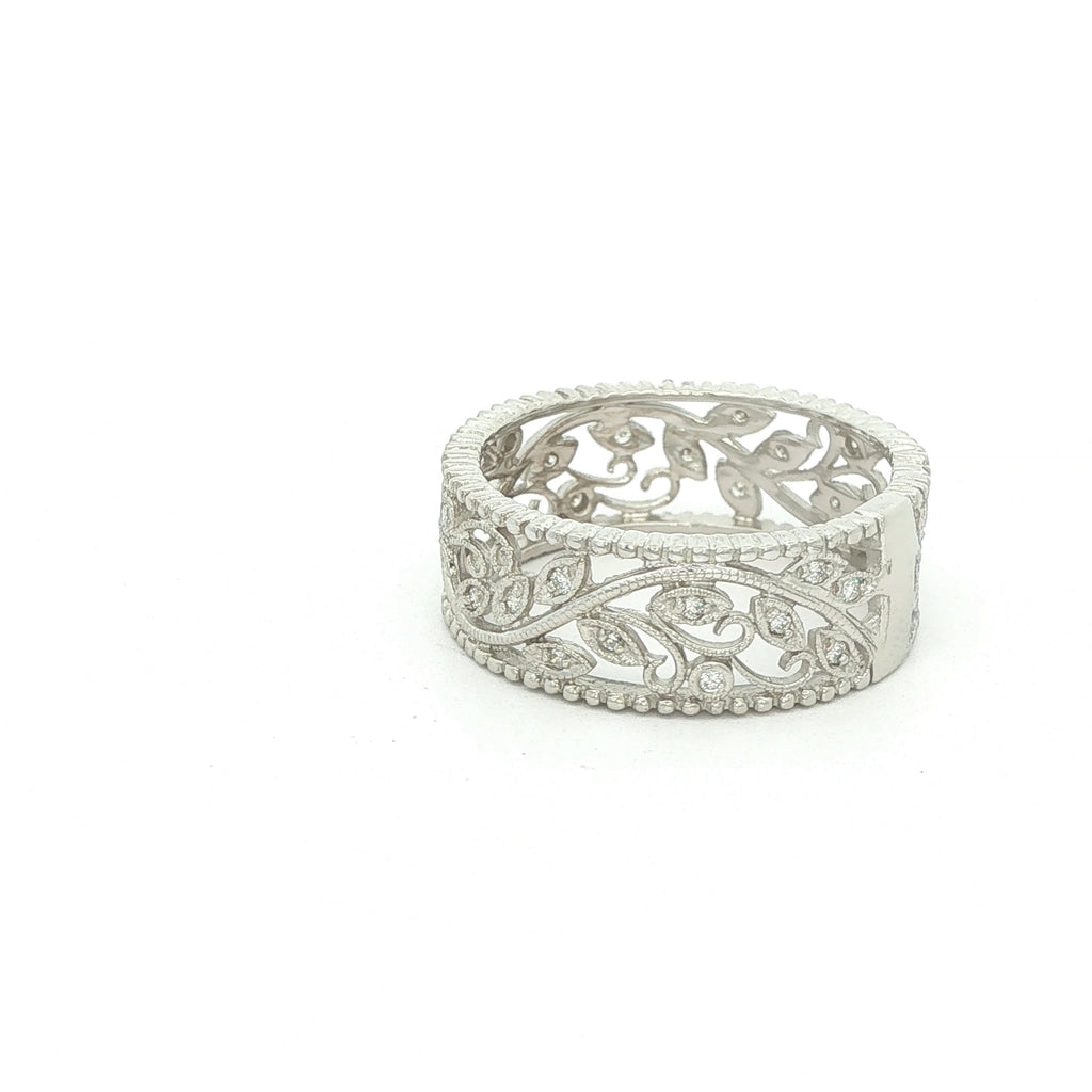 Estate 2000s Vintage Inspired 14K White Gold Openwork Diamond Band Ring 0.10 CTW Size 8.50