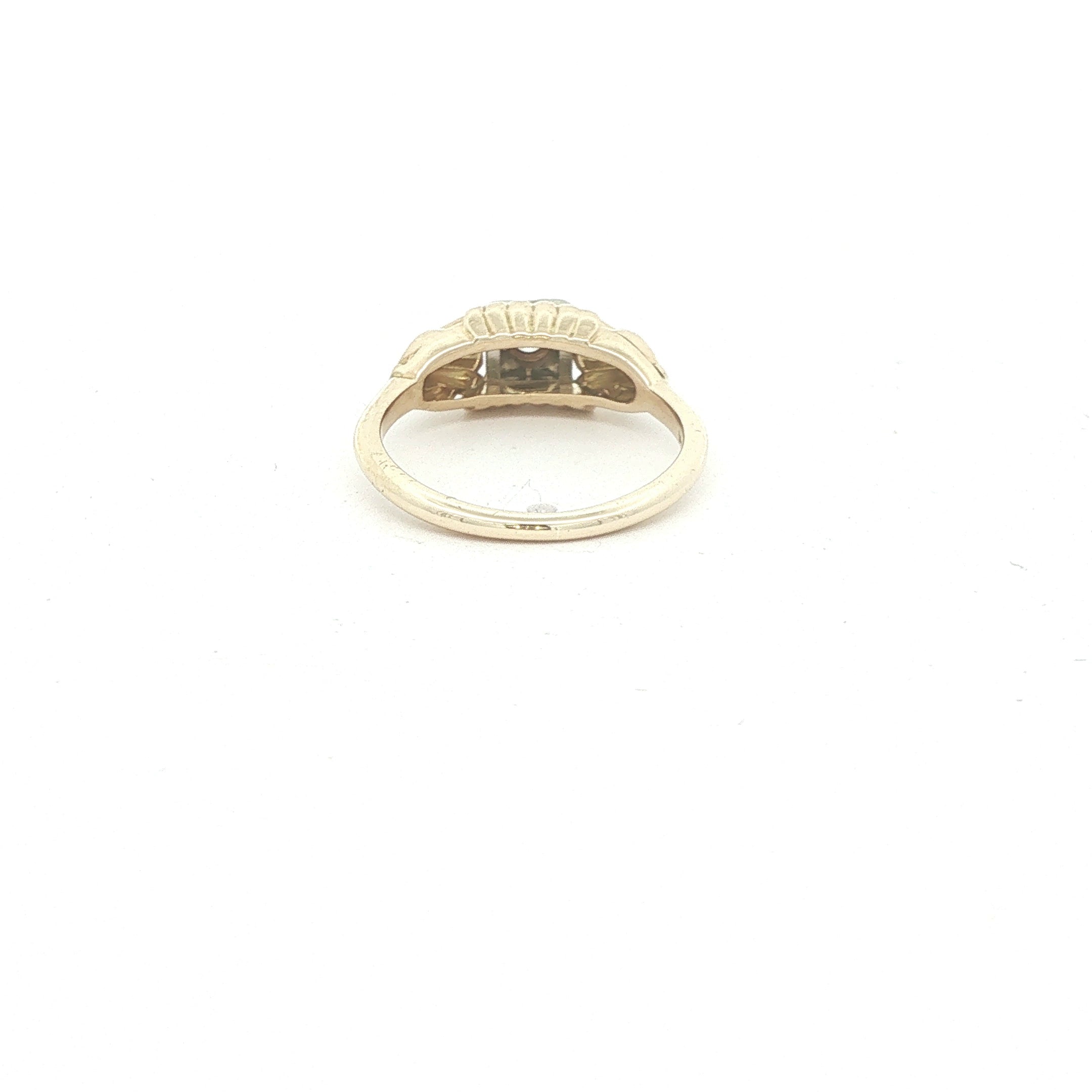 1950s Estate 14K Yellow Gold Natural Diamond Vintage Ring Size 5
