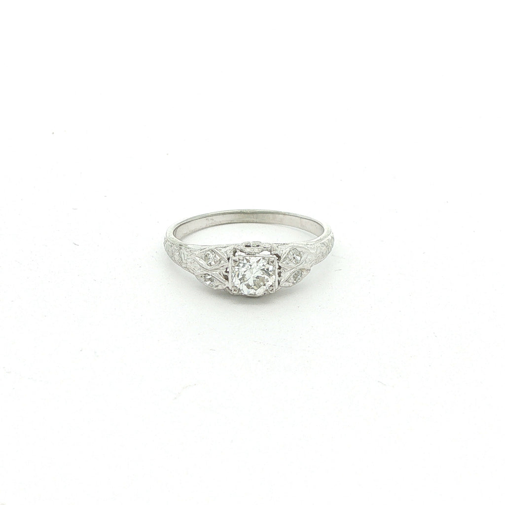 Estate 18K White Gold Vintage c. 1920s Approx. .38 CTW Diamond Filigree Ring Size 6