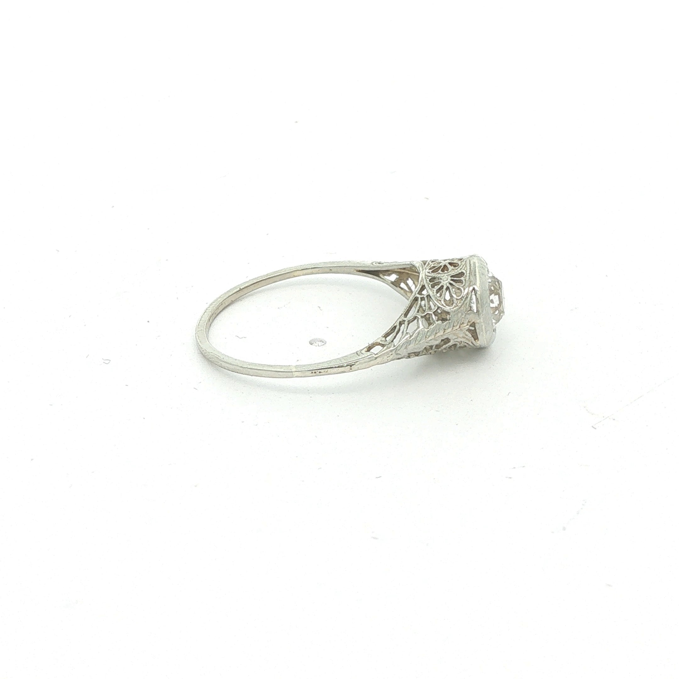 Estate c. 1920s–1930s 18K White Gold Clear Sapphire Filigree Ring Size 9.5