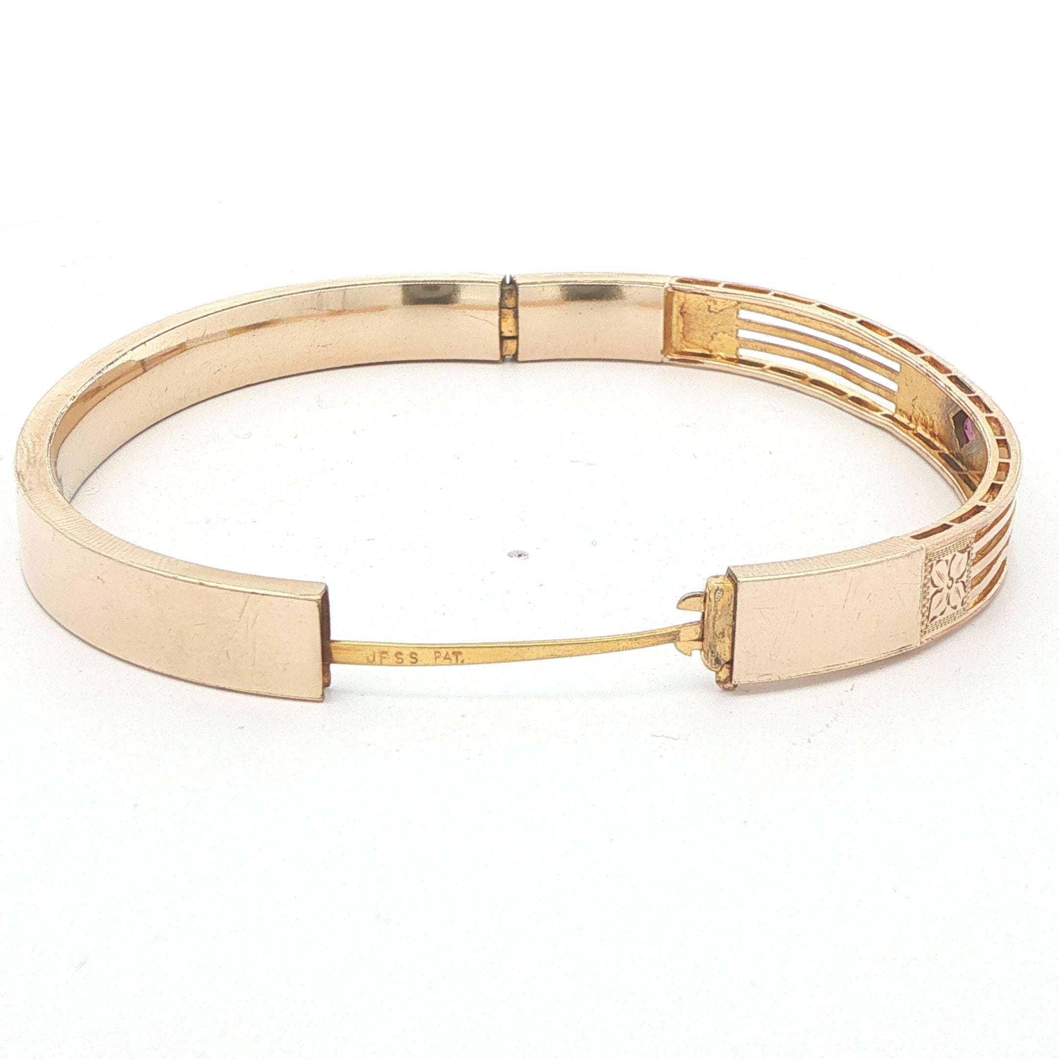 Estate Edwardian c. 1905 J.F. Sturdy's Sons Natural Amethyst Gold-Filled Hinged Bangle