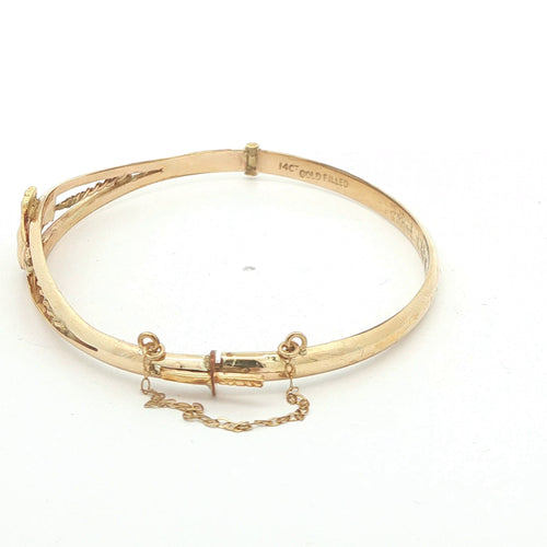 Estate Vintage 14CT Gold Filled Irish Claddagh Hinged Bangle Bracelet with Safety Chain