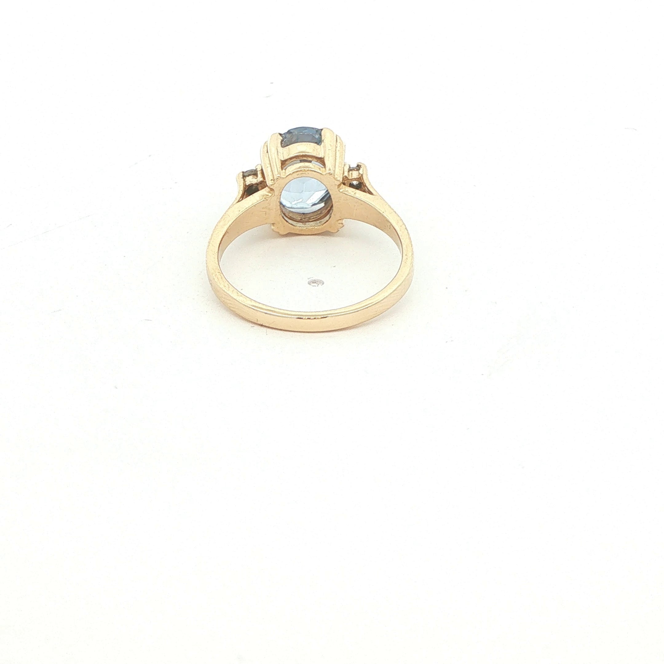 Circa 1950s Approx. 2.5 CT Natural Aquamarine & Mine-Cut Diamond 14K Gold Ring