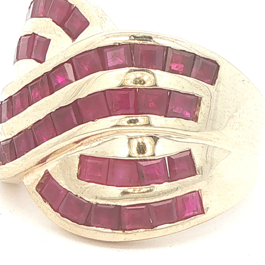 Vintage 1990s 14K Yellow Gold Natural Ruby Crossover Ring 1.00 CTW Size 8.50