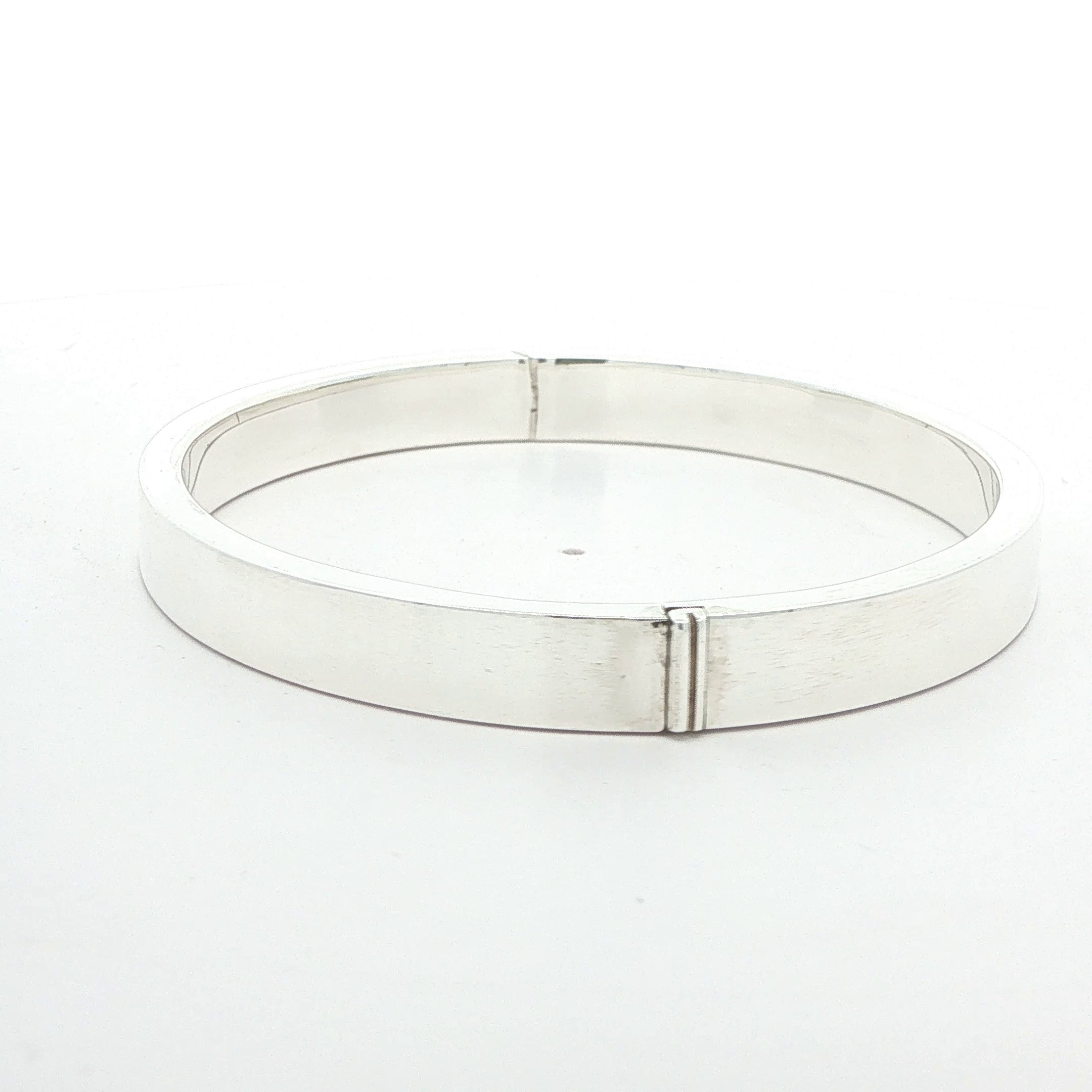 Estate 925 Sterling Silver Hinged Bangle Bracelet – 7mm Wide, 7" Wrist