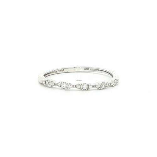 10K White Gold 0.04 CTW Lab-Grown Diamond Scalloped Band – Size 7