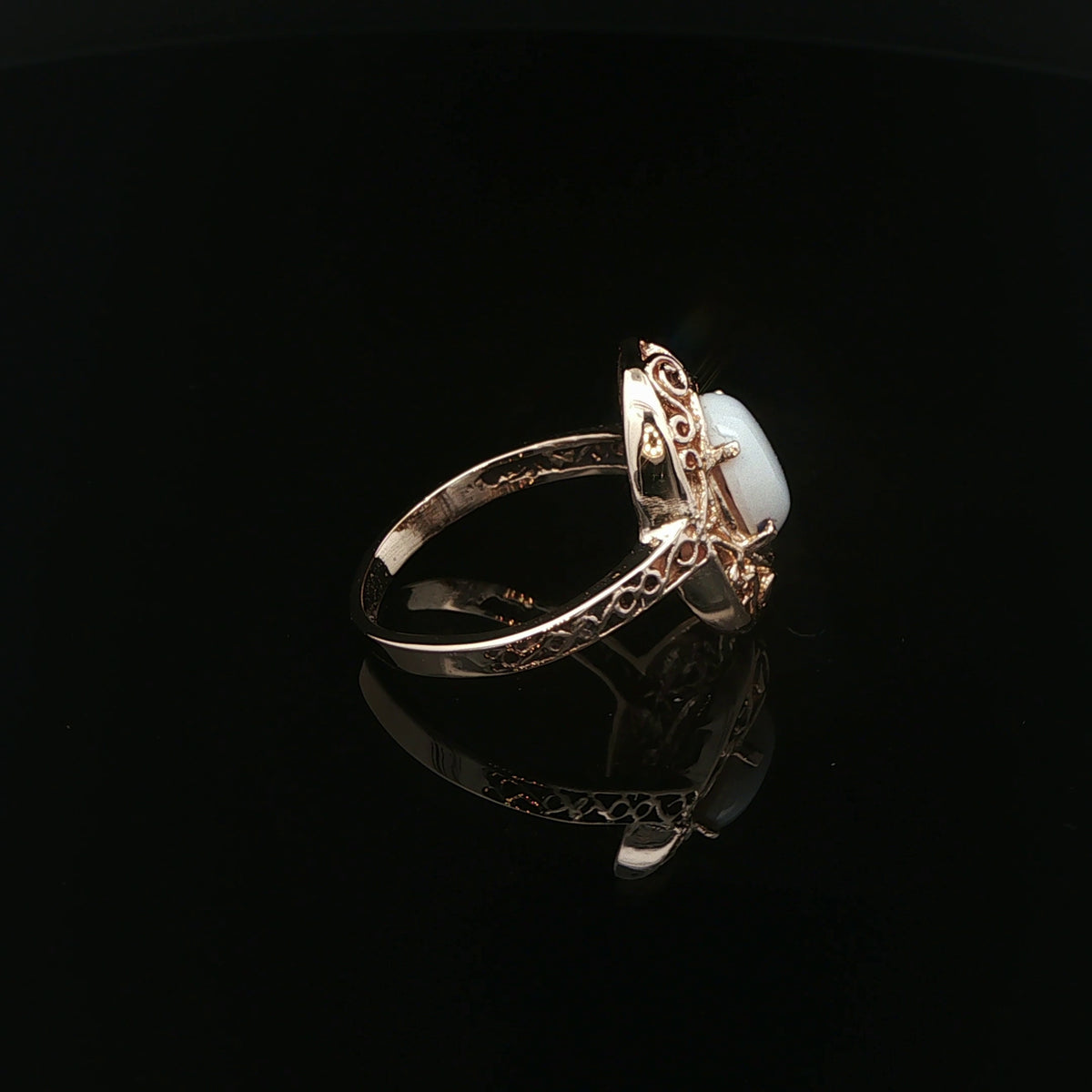 14K Gold Natural Opal Filigree Ring – Size 5.75