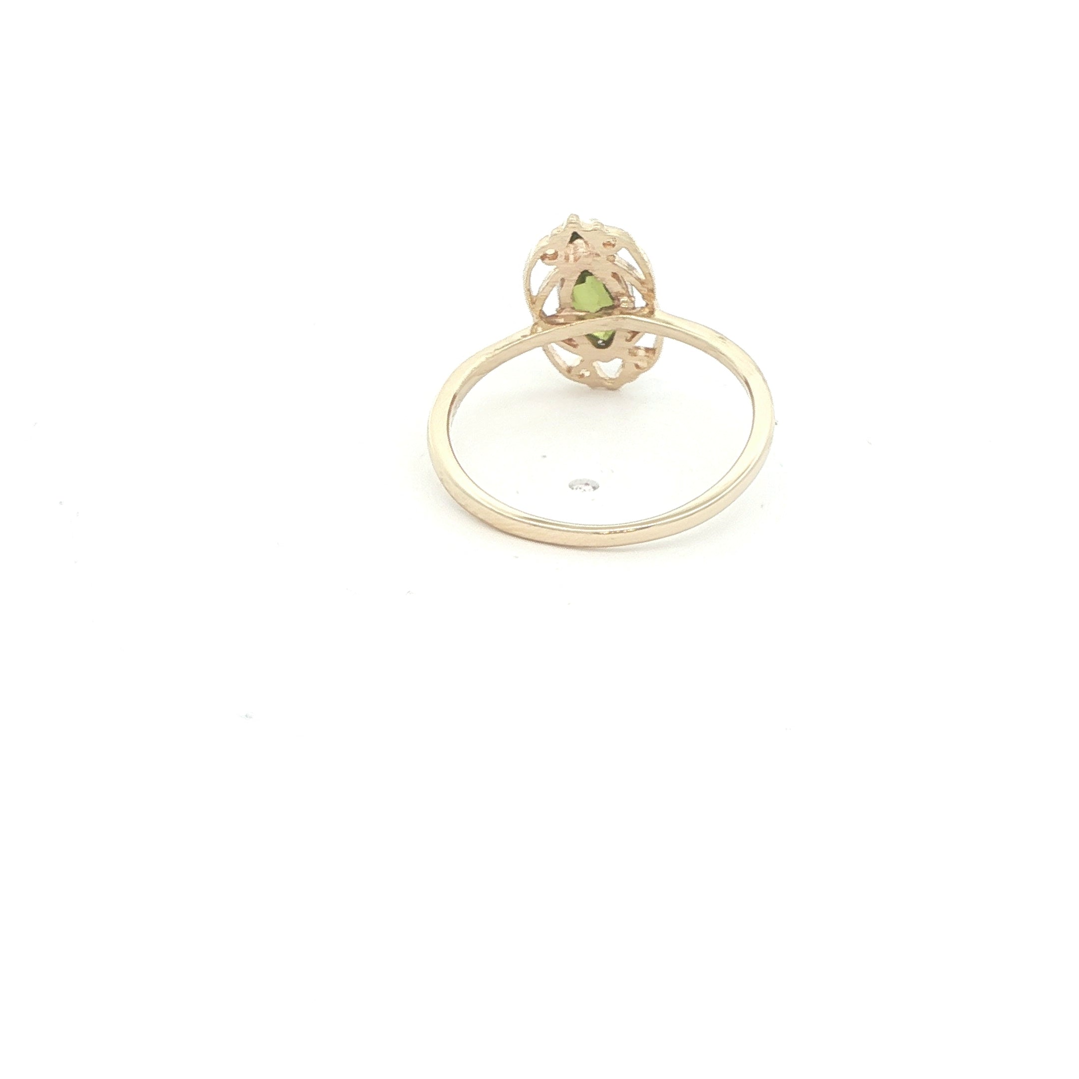 Estate Vintage 10k Yellow Gold Natural Marquise Peridot Ring (c. 1970s–1980s)