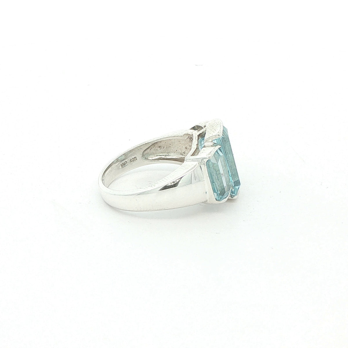 Vintage Estate Sterling Silver Three-Stone Aquamarine Ring – SZ 7