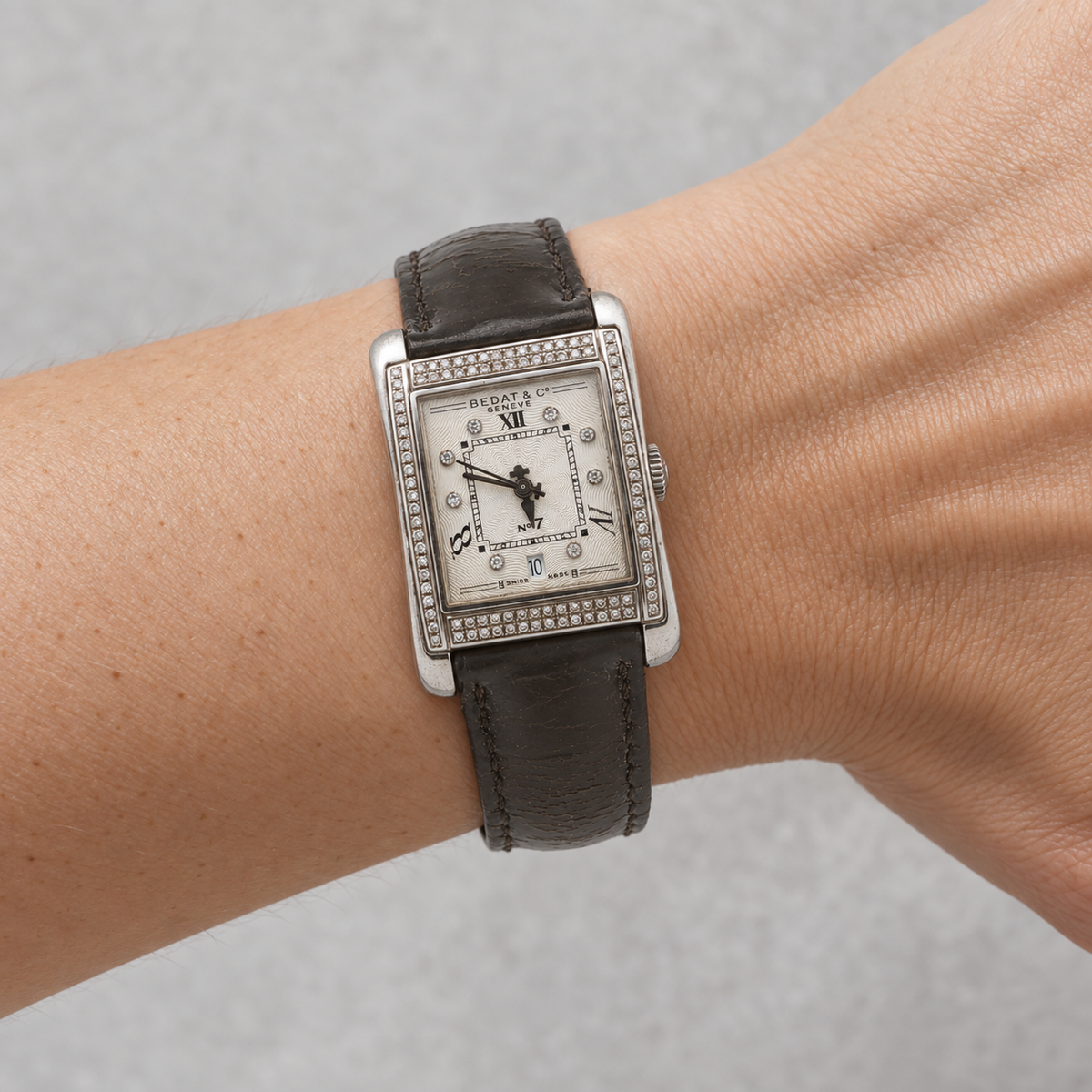 Vintage Early 2000s Bédat & Co. No. 7 Ref. 728 Diamond Swiss Automatic Estate Watch – Serviced