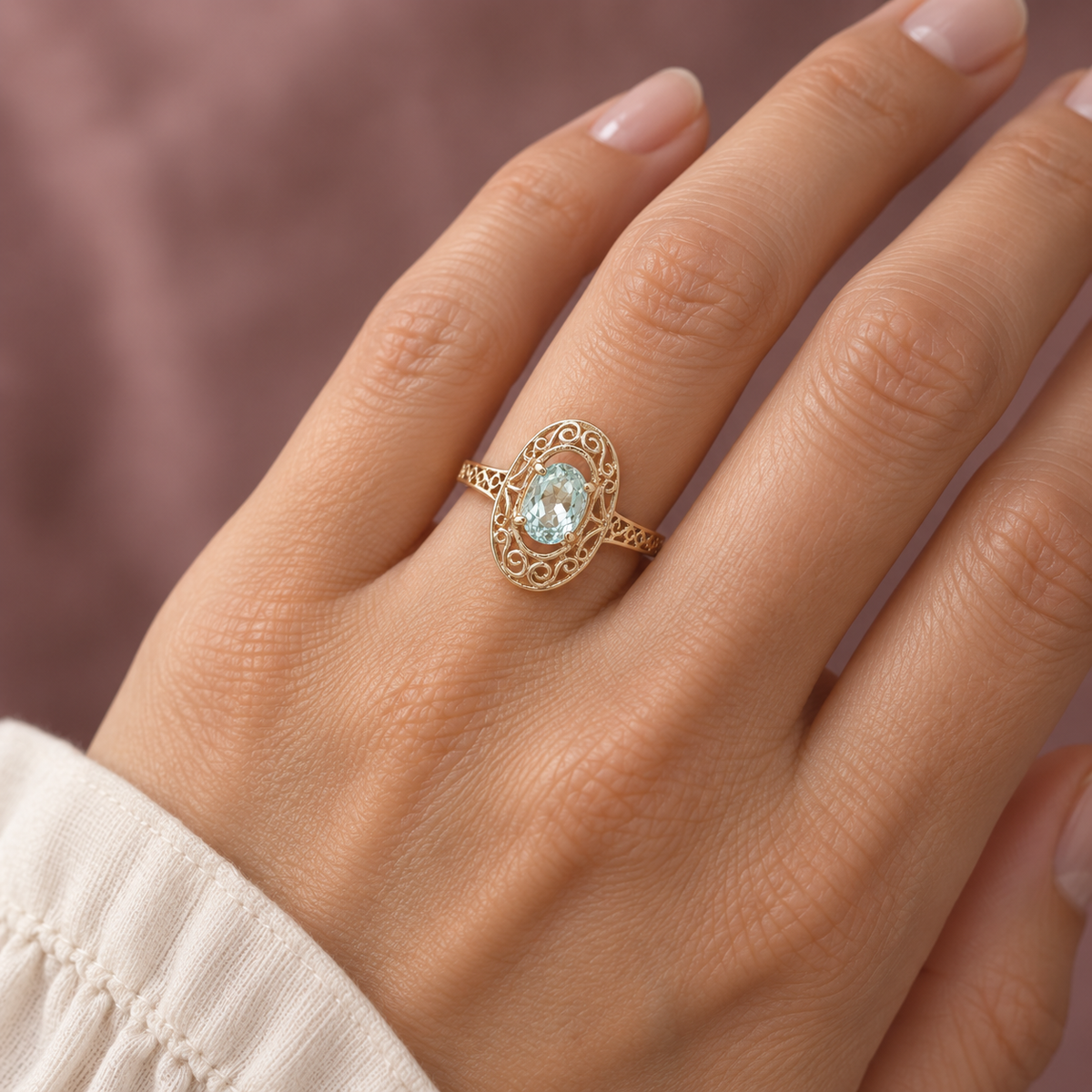 14K Yellow Gold Natural Aquamarine Filigree Ring – Approx. 0.75 CT