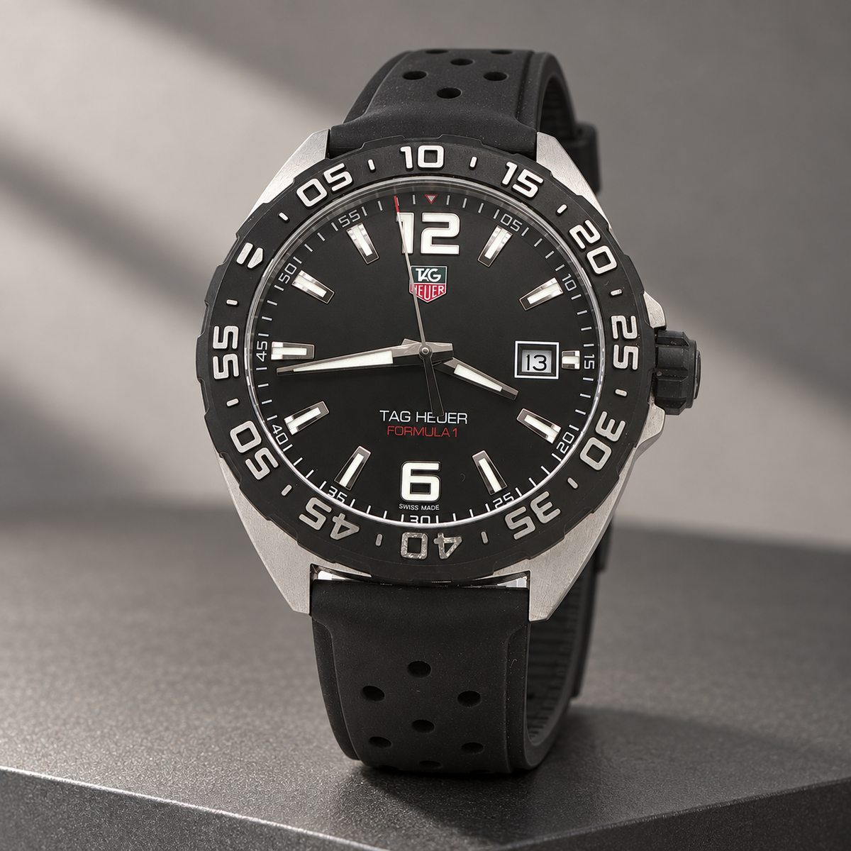 Estate TAG Heuer Formula 1 Black Dial Stainless Steel Watch – Box & Papers