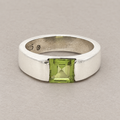 Estate Sterling Silver Square-Cut Peridot Ring – SZ 6