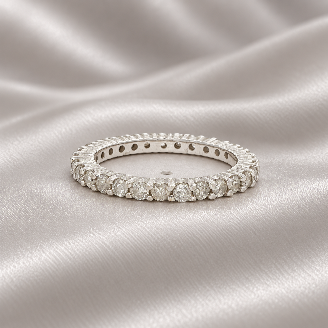 14K White Gold Natural Diamond Eternity Band – 1.00 CTW, Size 6