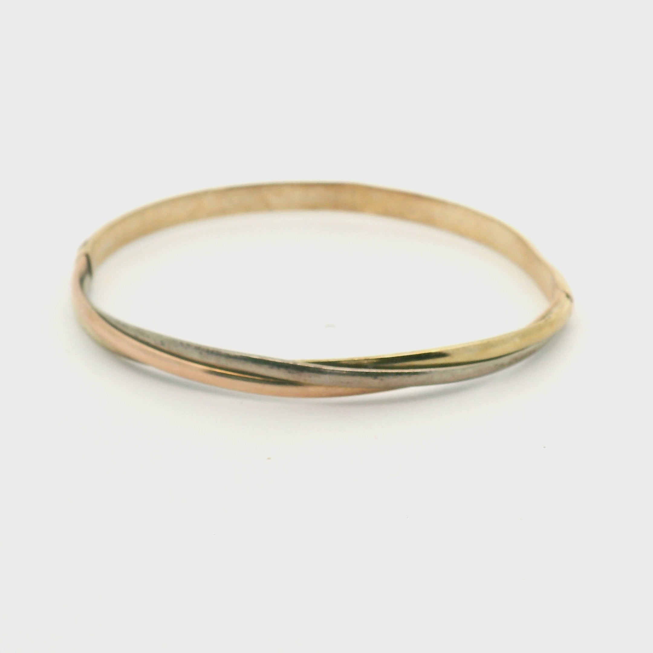 Elegant Twisted Bangle Bracelet