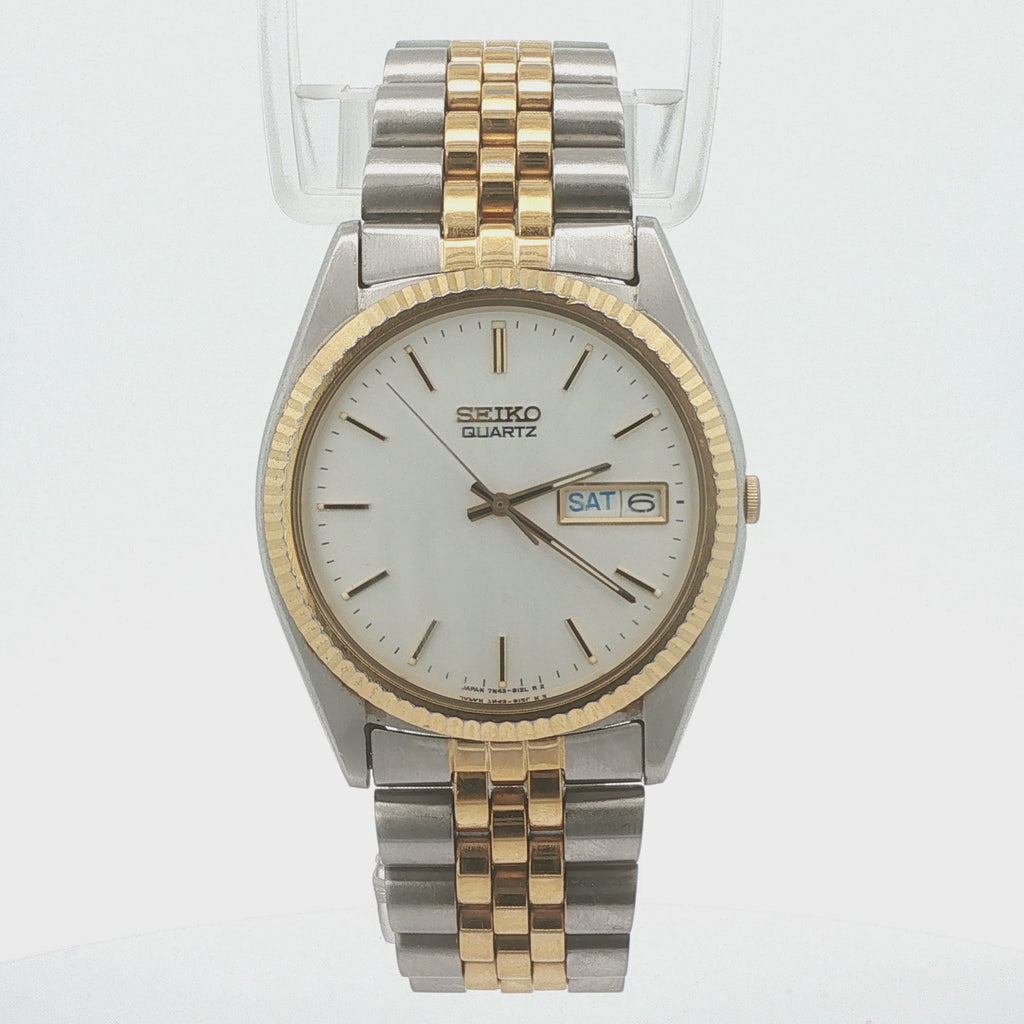 Estate Vintage Seiko Quartz Day-Date Watch 38mm Two-Tone Silver Dial Gold Bezel