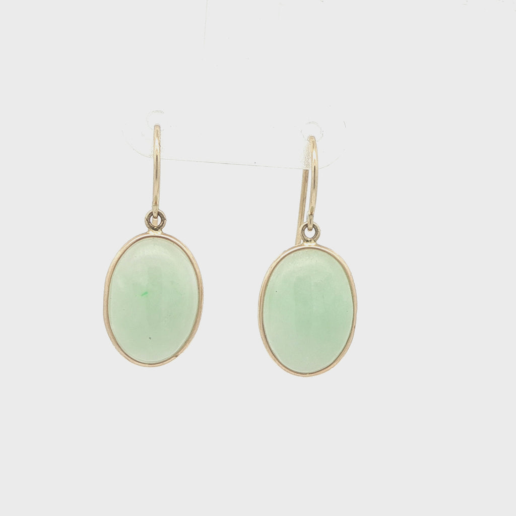 Estate 14K Yellow Gold Natural Jade Oval Dangle Earrings