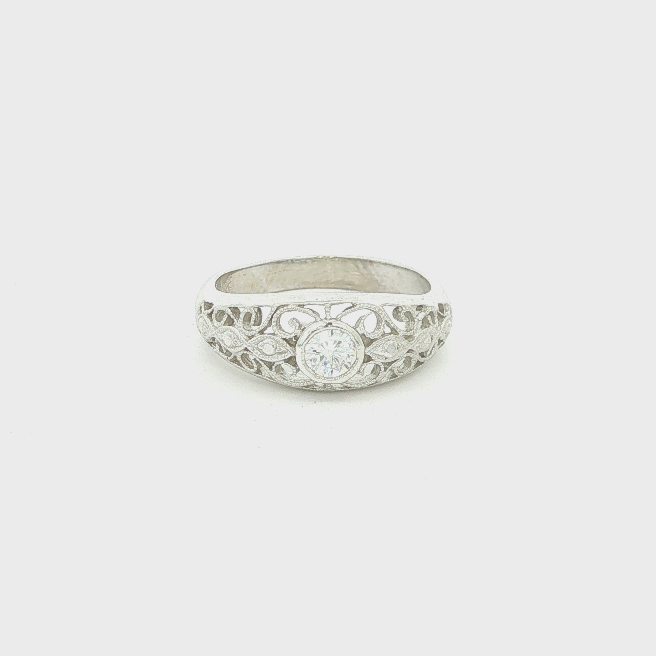 Estate Vintage 1930s 14K White Gold Filigree Bezel Set Diamond Ring 1/5 CTW Size 6.25