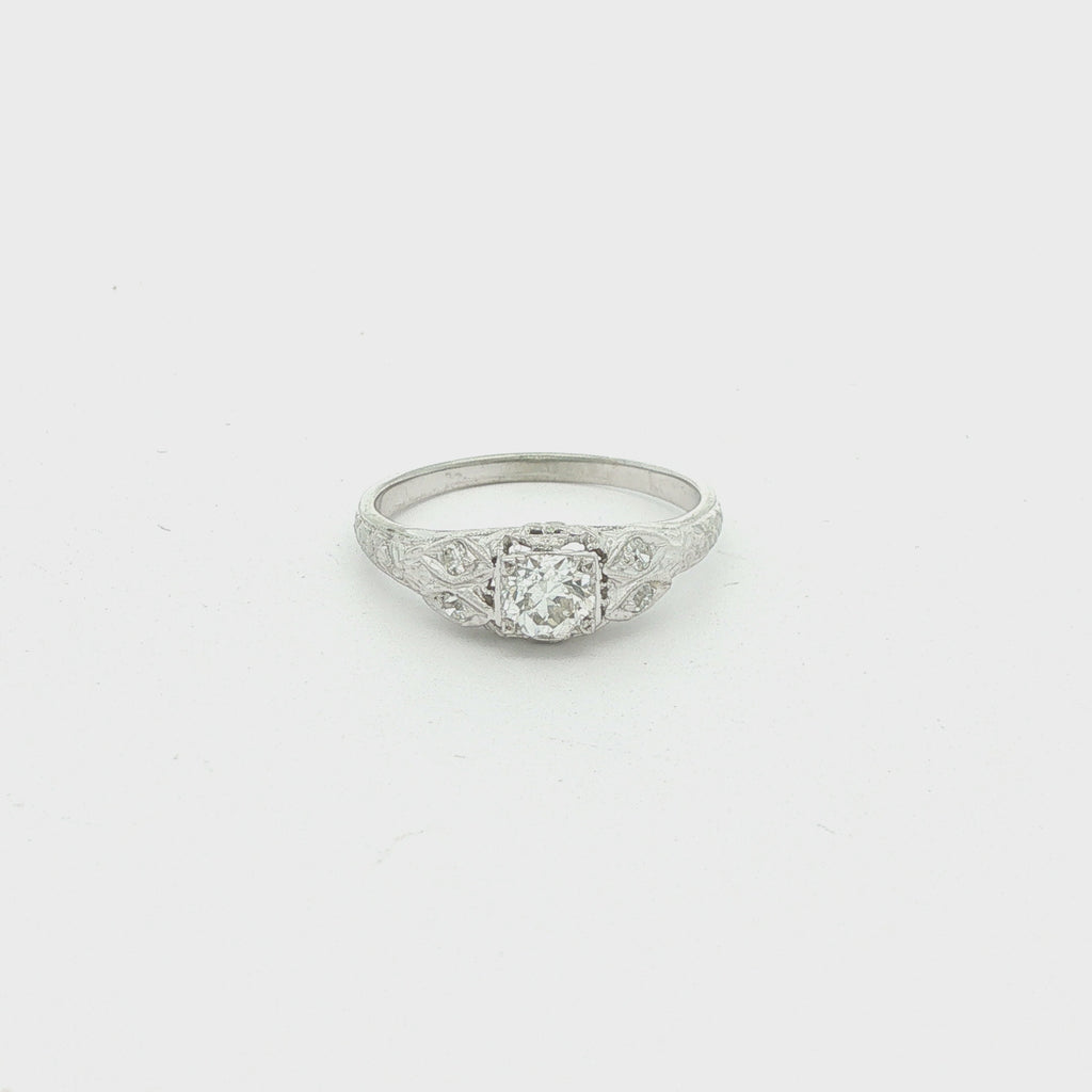 Estate 18K White Gold Vintage c. 1920s Approx. .38 CTW Diamond Filigree Ring Size 6