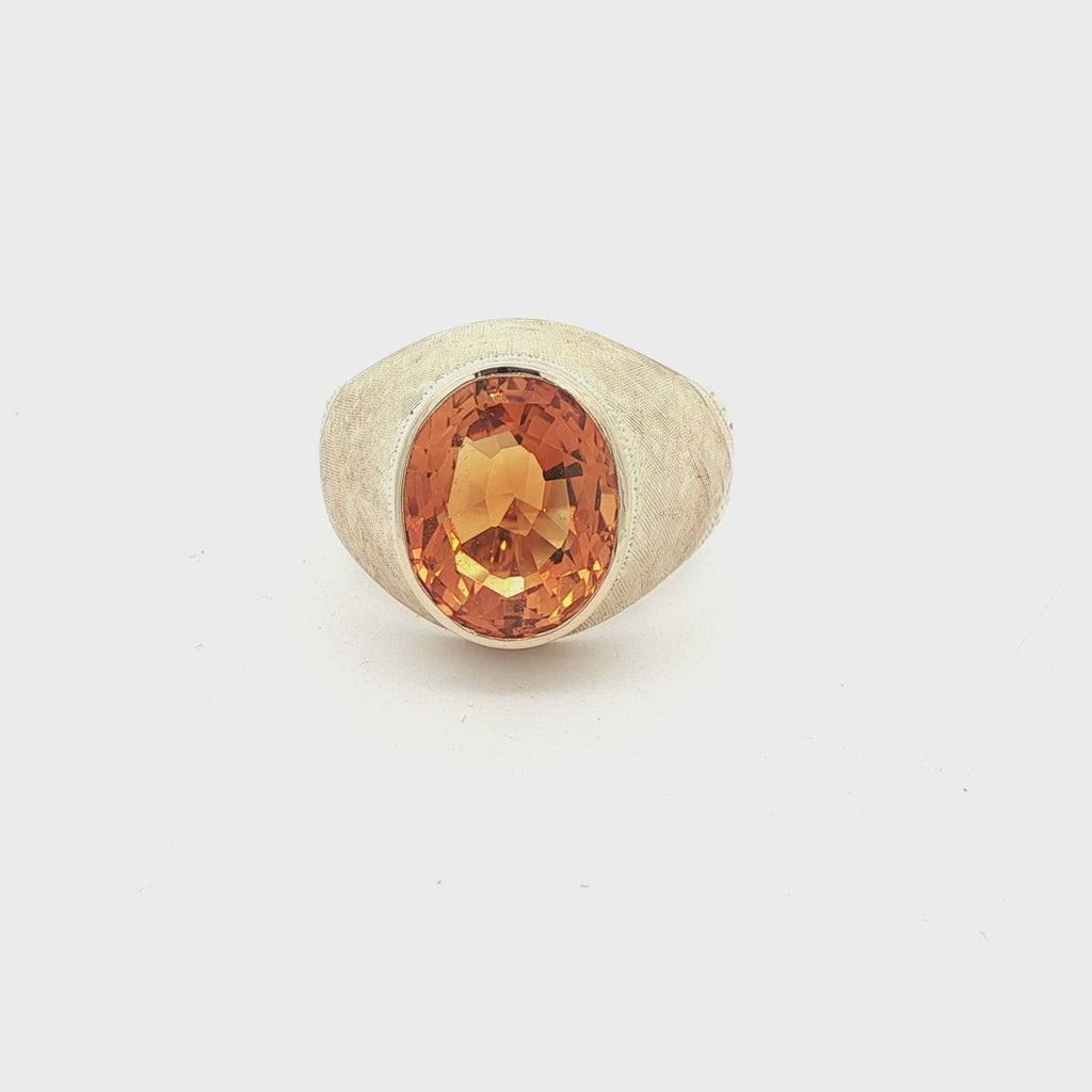 14k Yellow Gold Ring with Oval Cut Citrine
